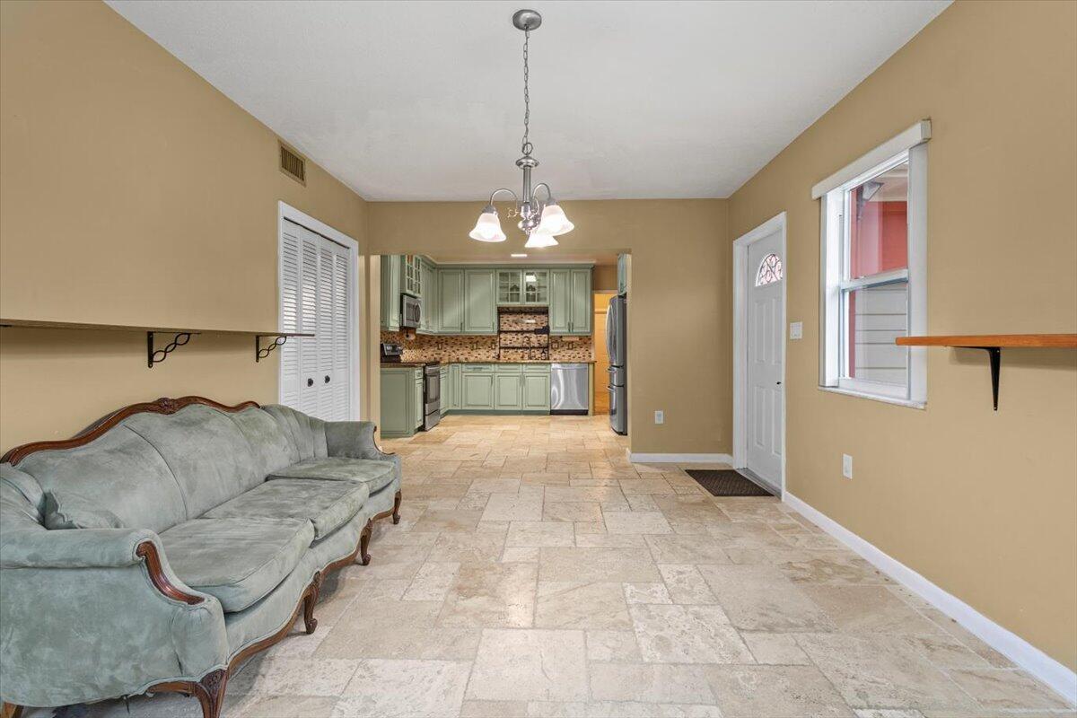 MARAVILLA TERRACE SUBDIVI - Residential