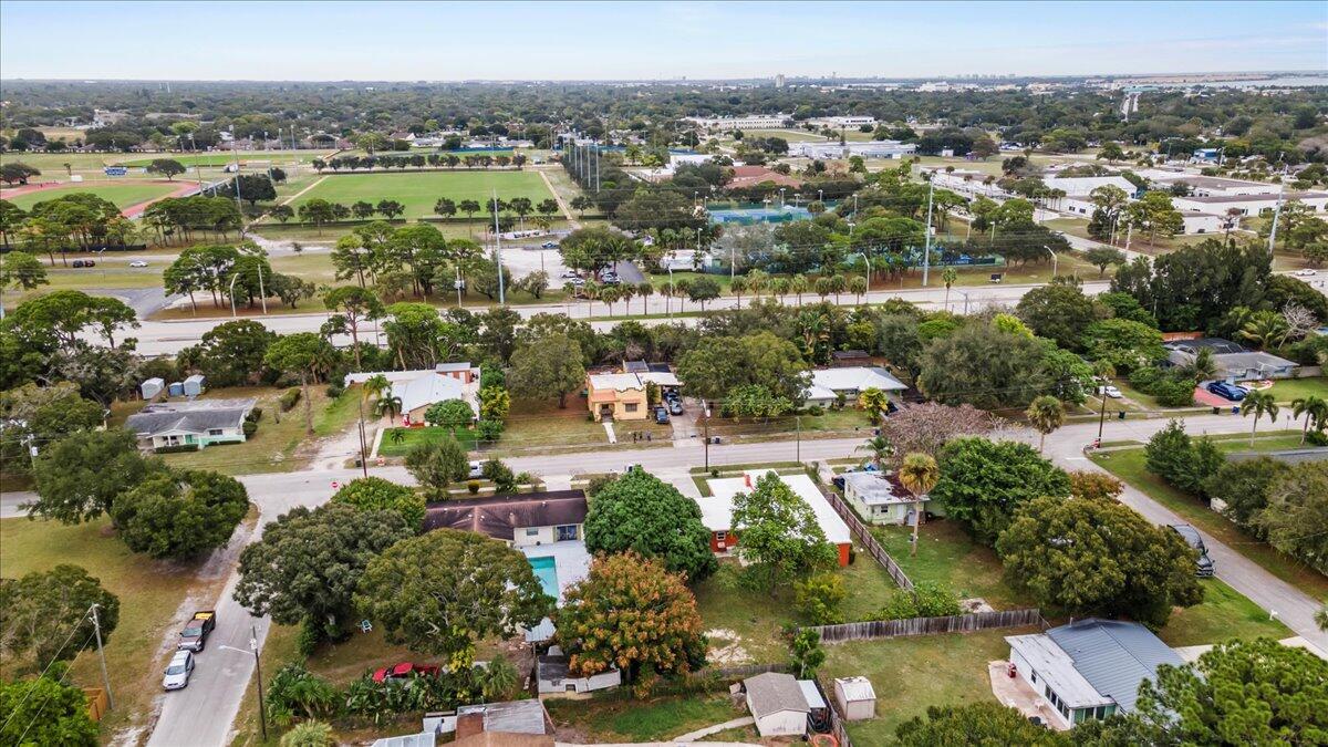 MARAVILLA TERRACE SUBDIVI - Residential