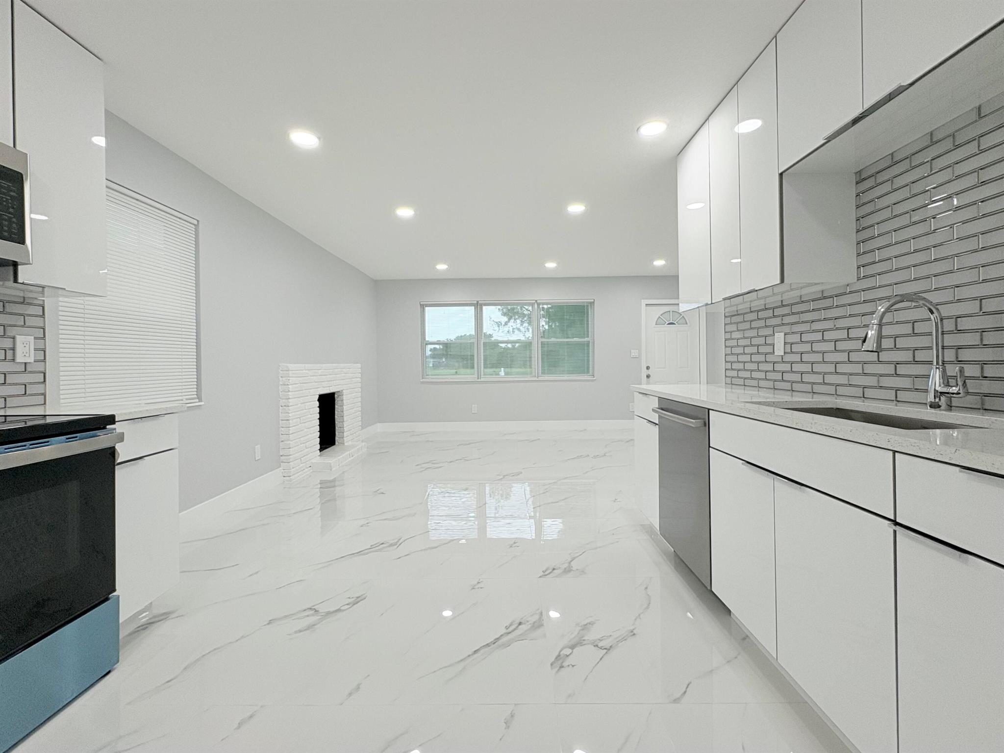 GOLFVIEW HEIGHTS 1 - Residential