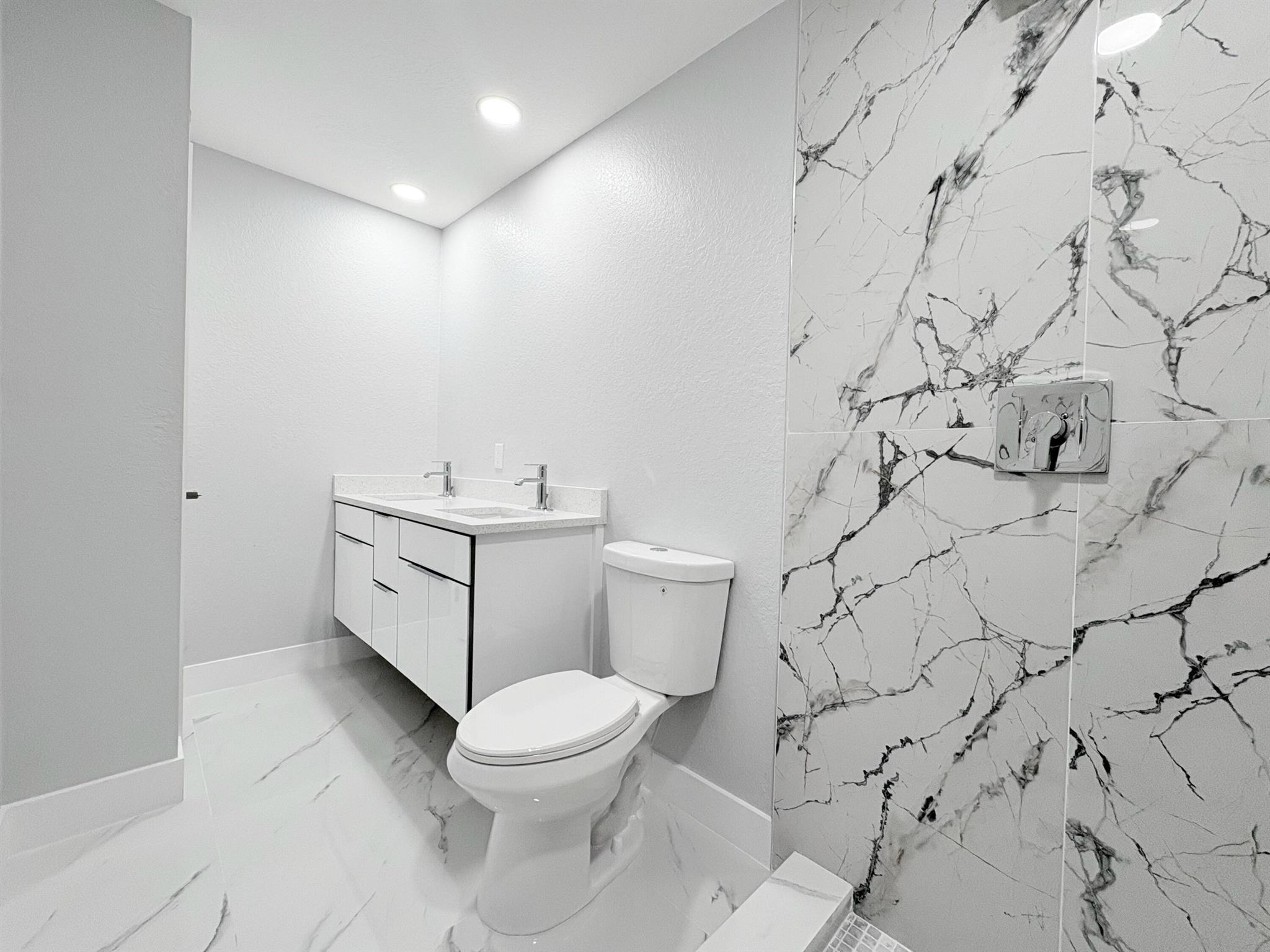 GOLFVIEW HEIGHTS 1 - Residential