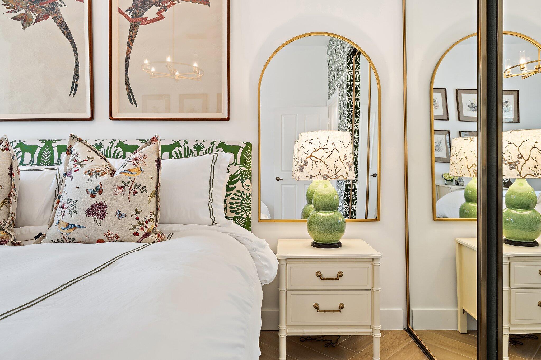 OAKS OAKS EAST 1 - Residential