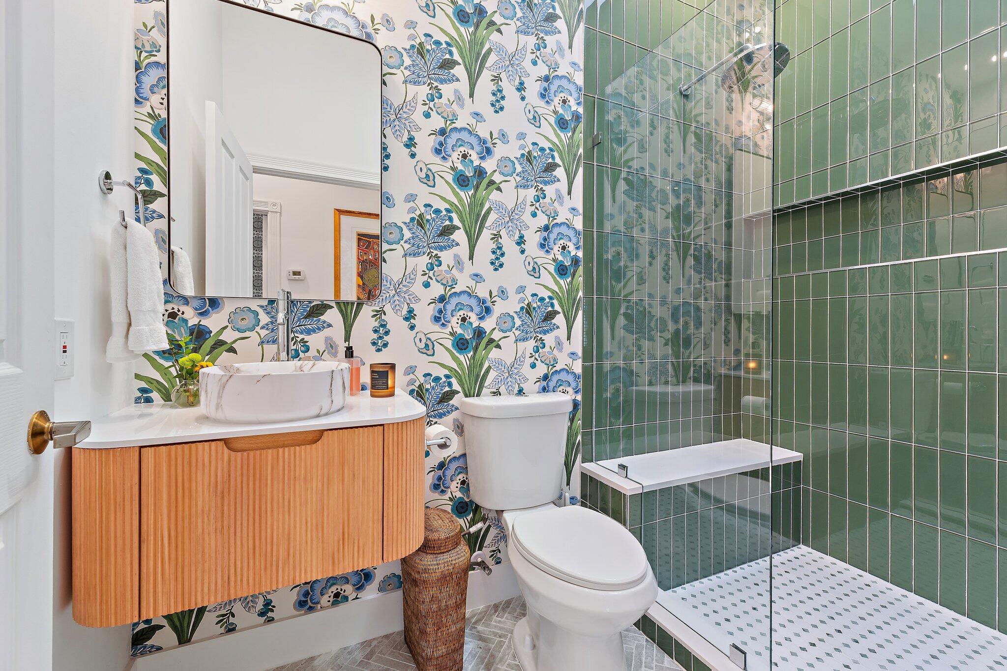 OAKS OAKS EAST 1 - Residential