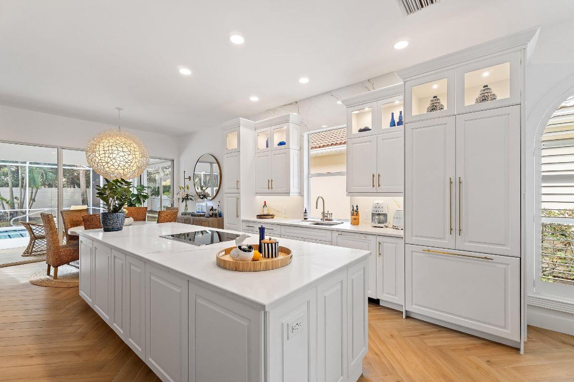 231 E Tall Oaks Circle