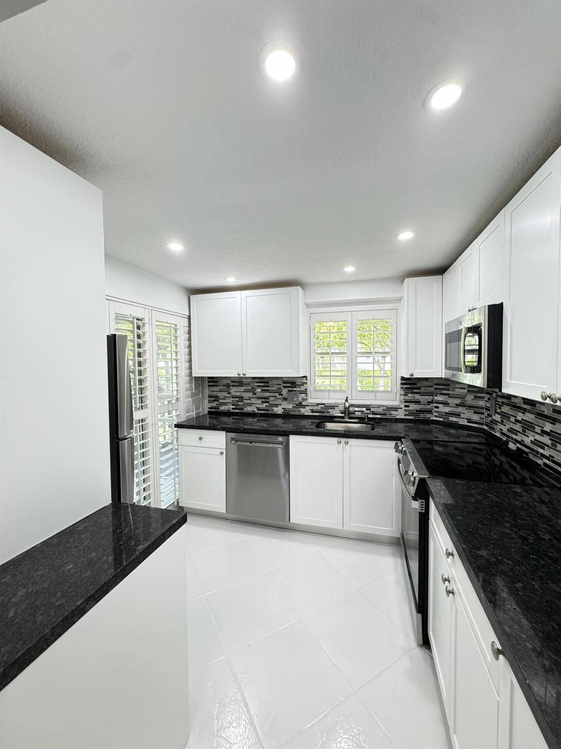 BOCA ROYAL APTS CONDO - Residential Lease