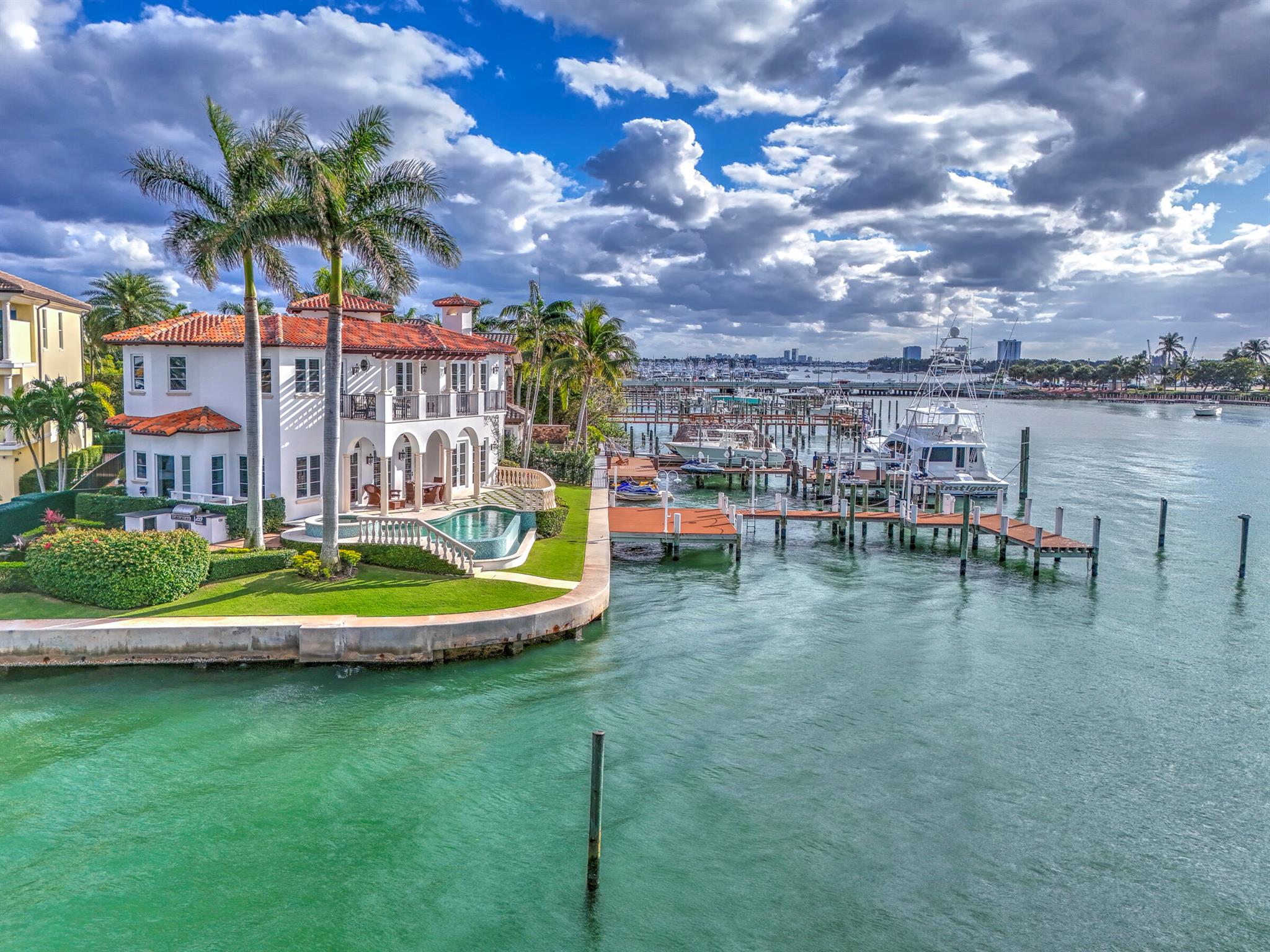 2775 Lake Drive