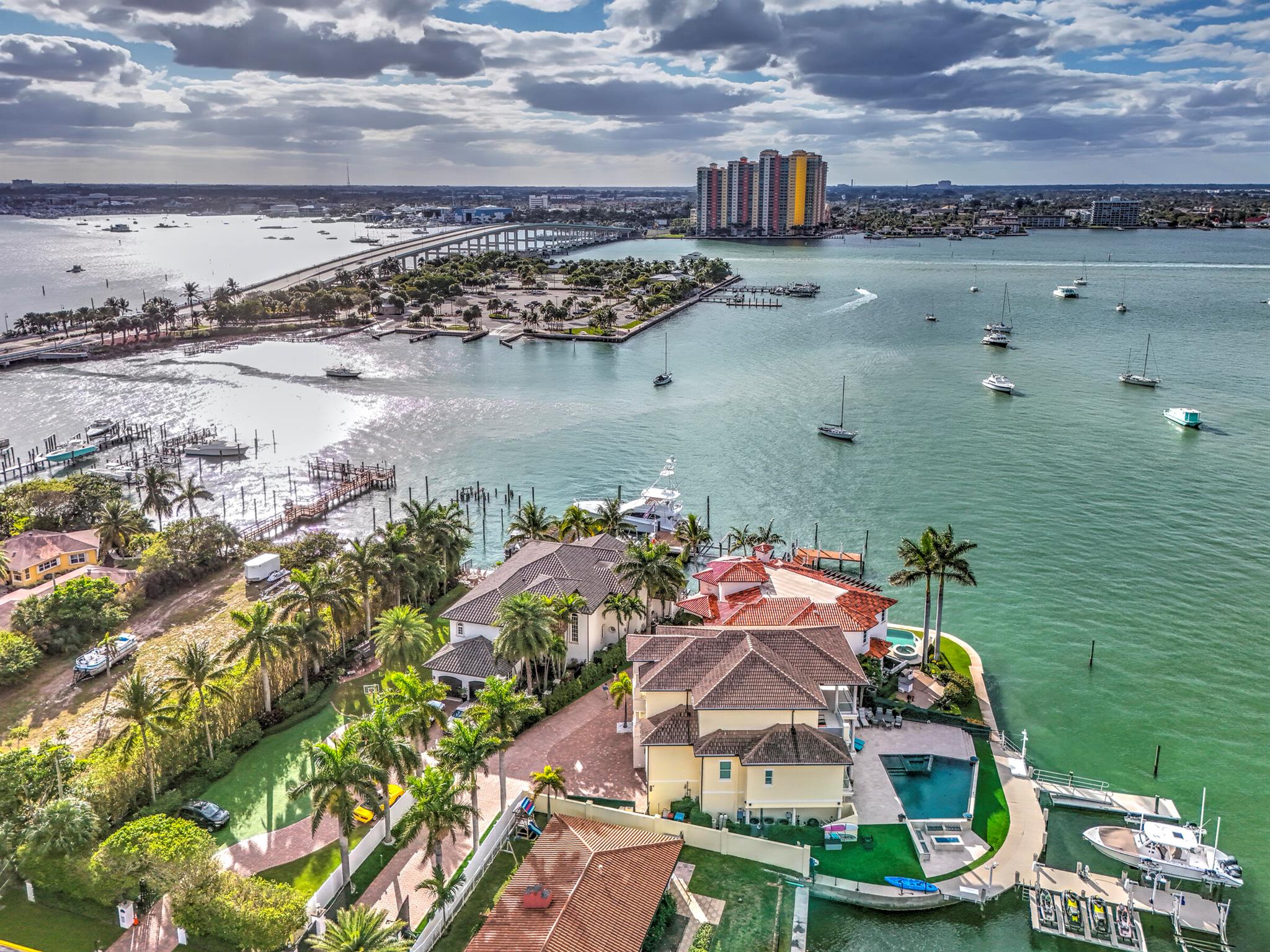 2775 Lake Drive