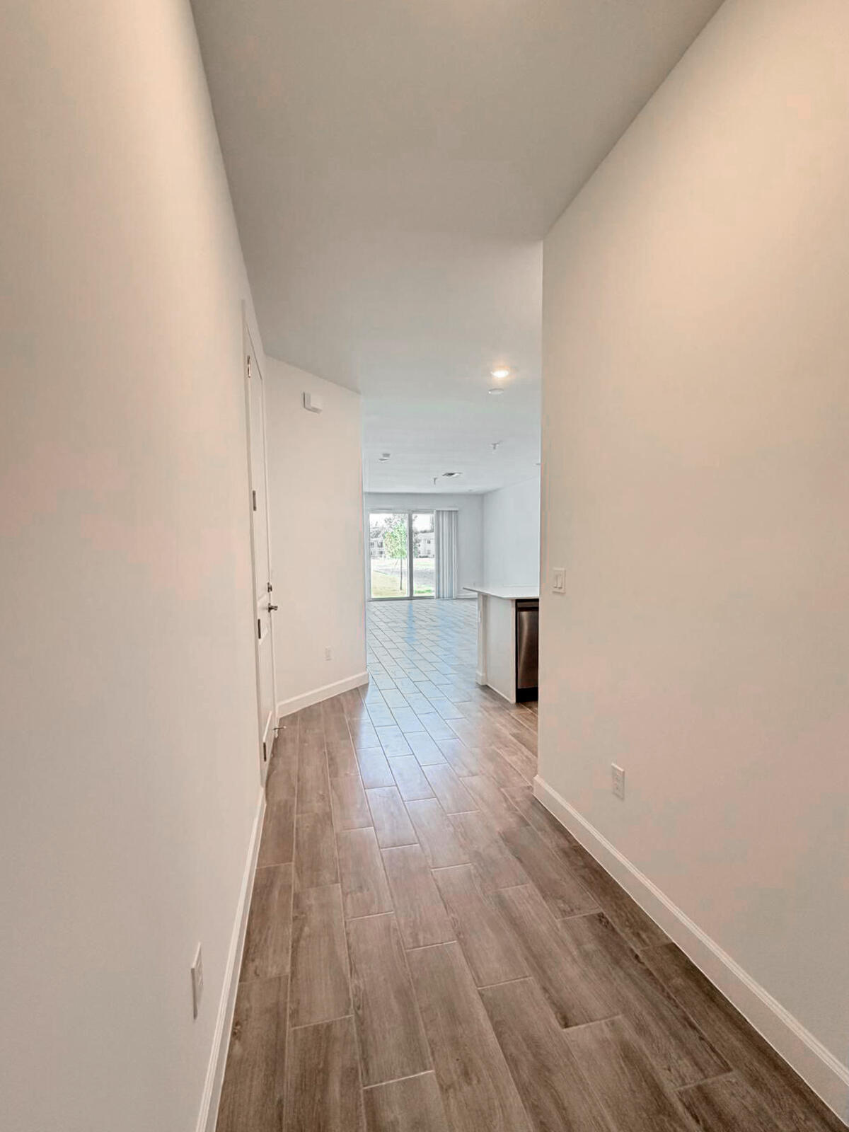 DELRAY TRAILS - Residential Lease