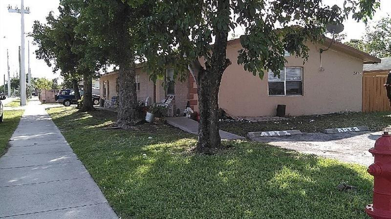 North West Lauderdale 25- - Residential Lease