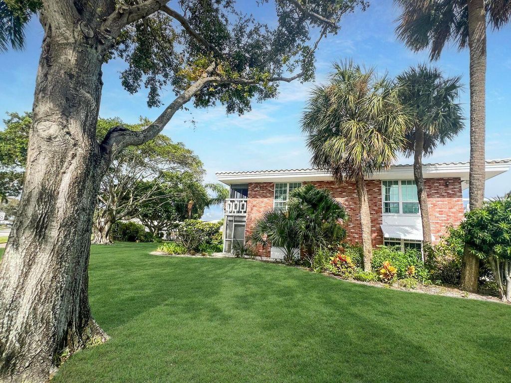 Photo of 331 Tequesta Drive #216, Tequesta, FL 33469 (MLS # R11090148)