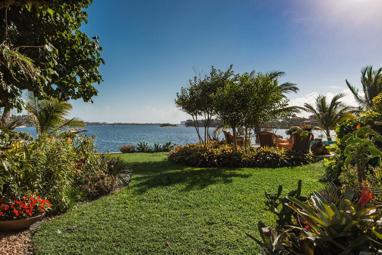 POINT MANALAPAN 1 - Residential