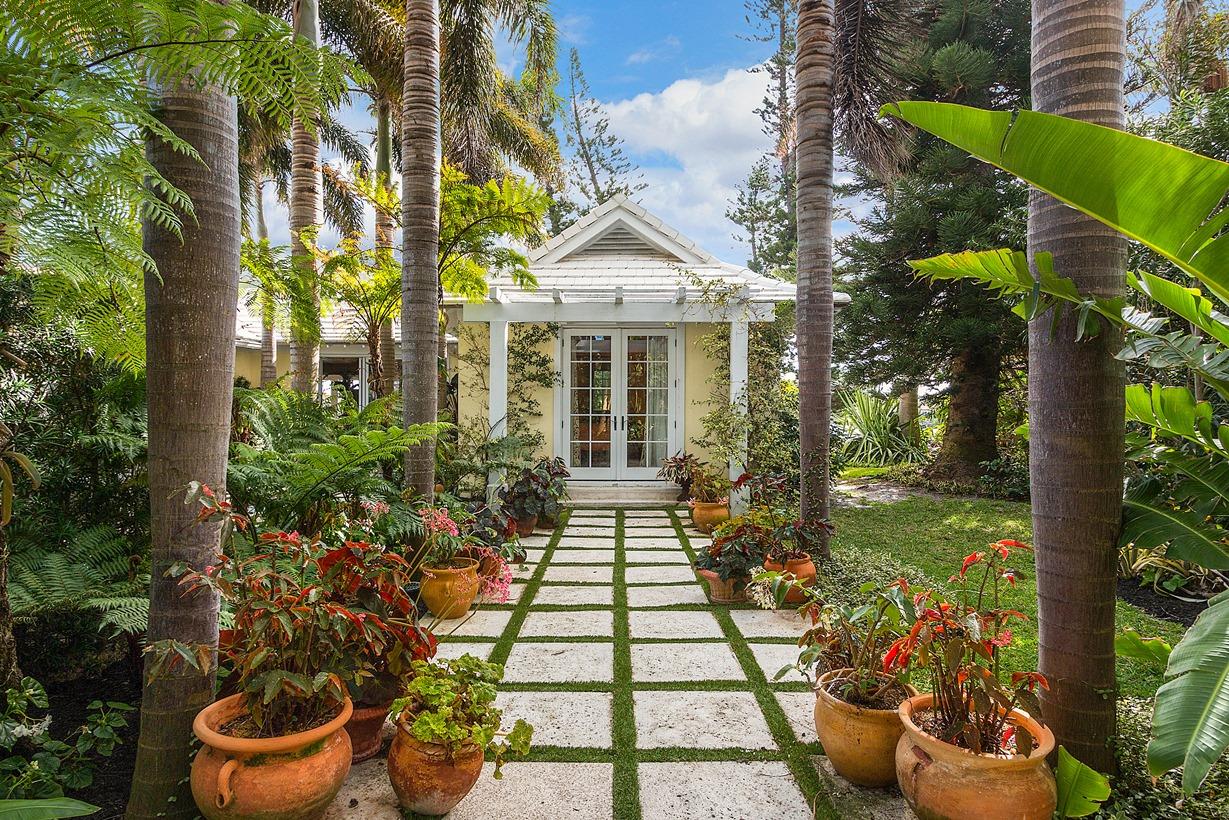 POINT MANALAPAN 1 - Residential