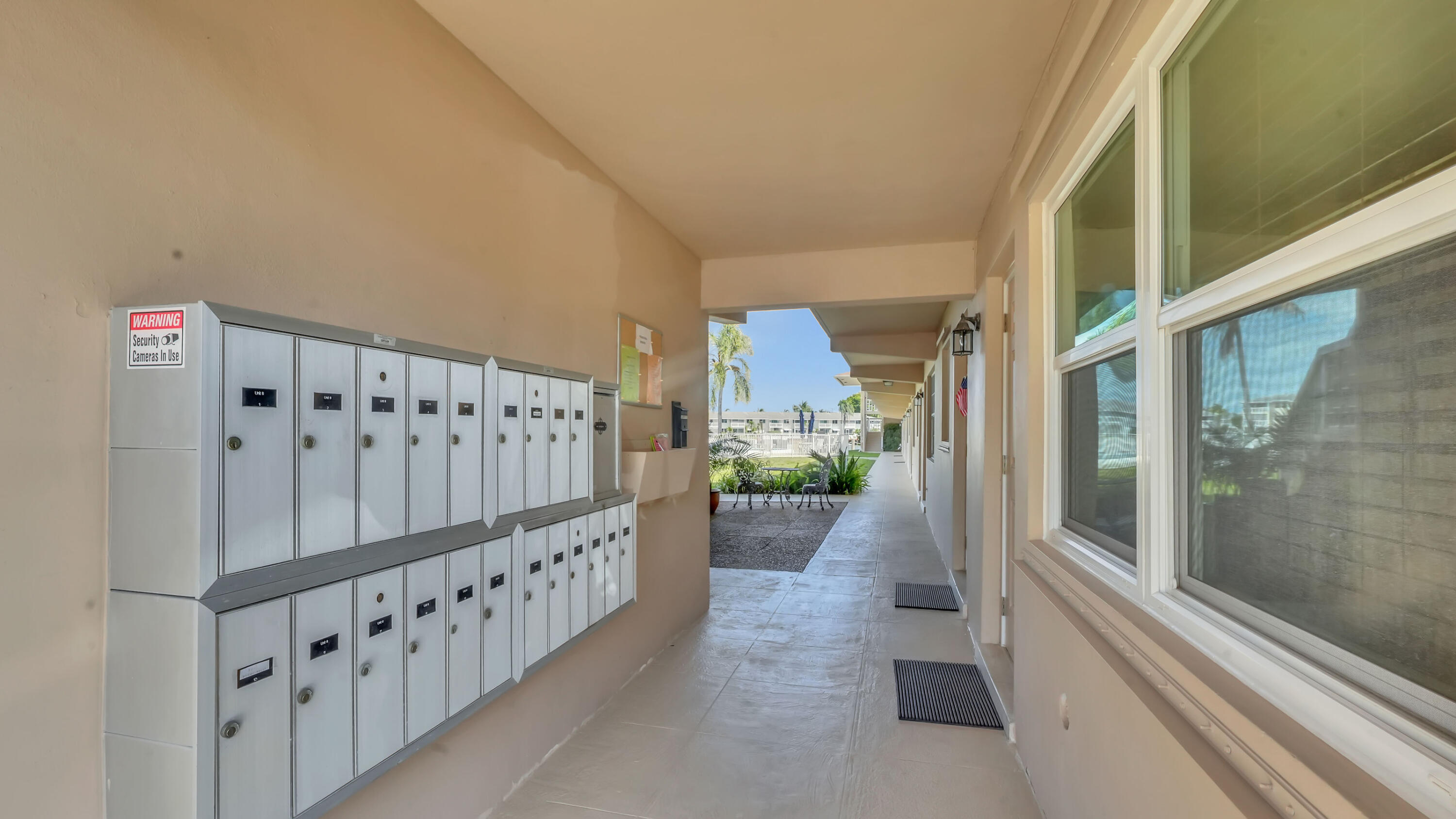 LAKESHORE LODGE CO-OP - Residential