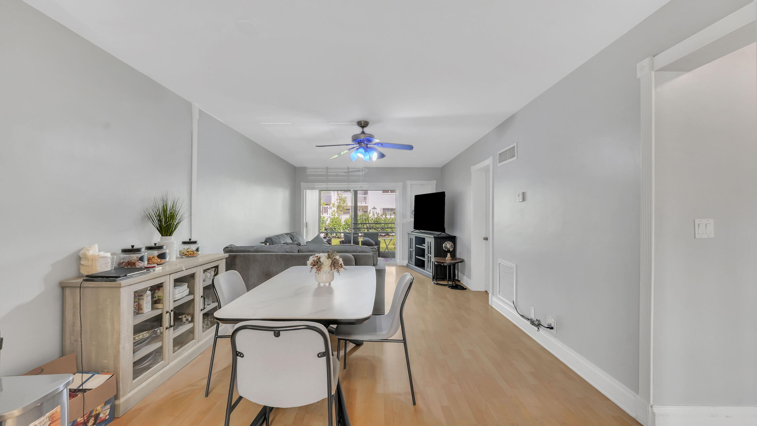 LAKESHORE LODGE CO-OP - Residential