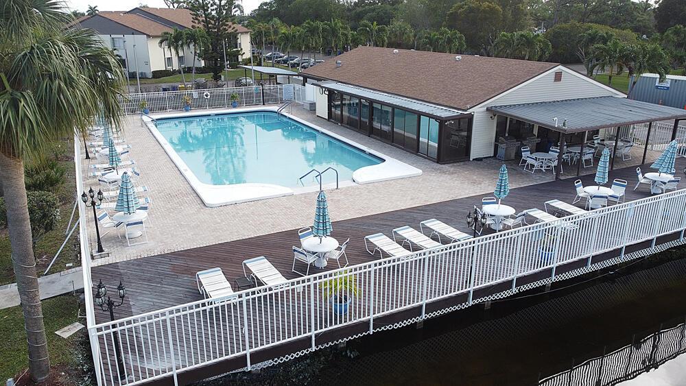 PINE RIDGE IV CONDO - Residential