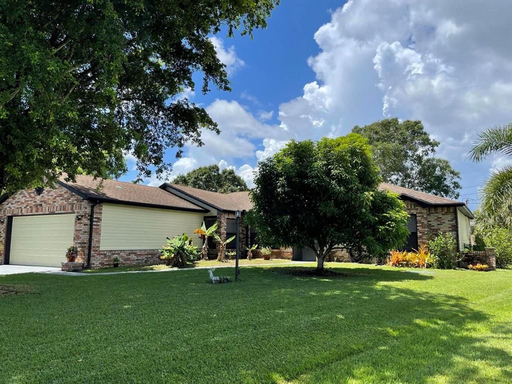 Photo of 2766 SE Buccaneer Circle Cir, Port St Lucie, FL 34952 (MLS # R10818667)