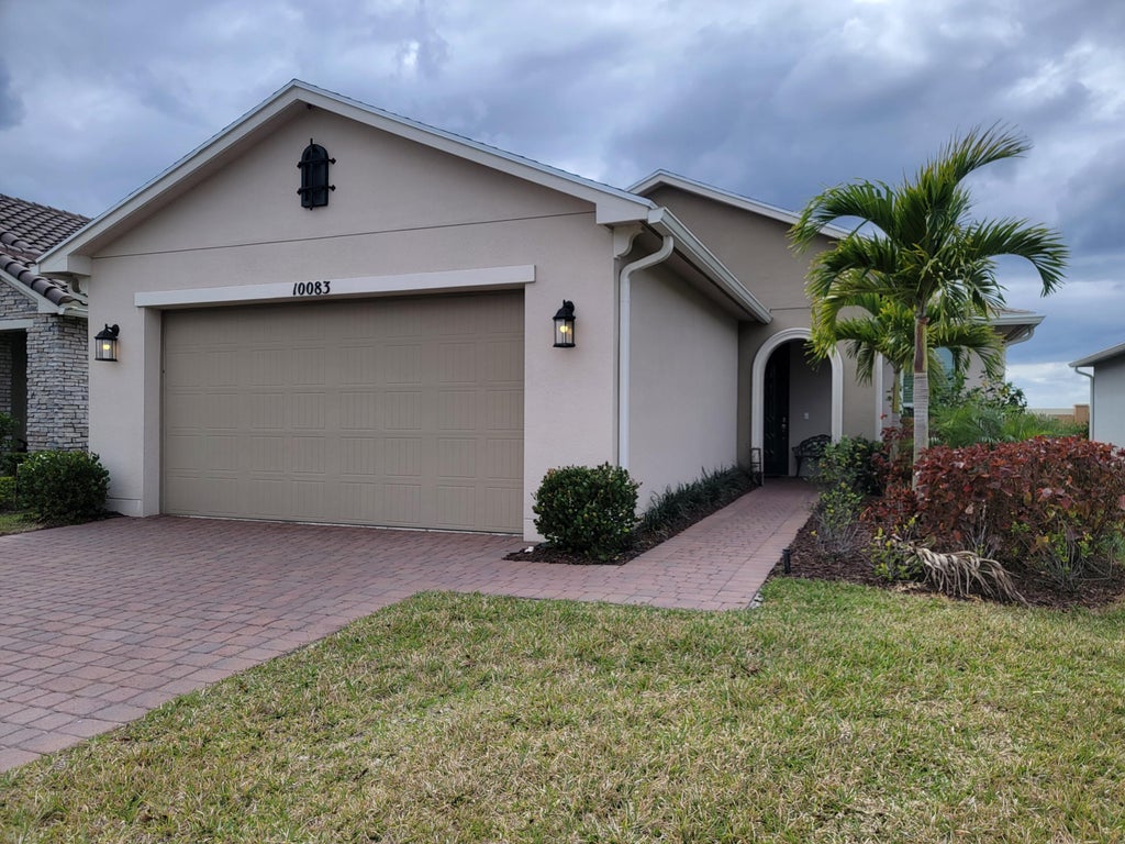 Photo of 10083 SW Indian Lilac Trail, Port Saint Lucie, FL 34987 (MLS # R10781479)