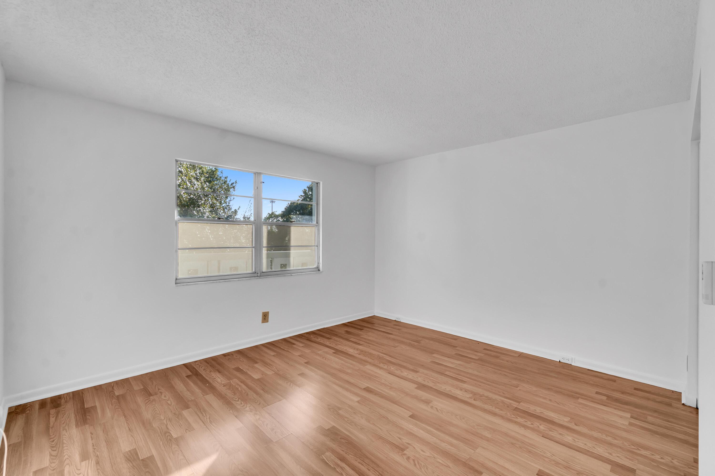 ANTIGUA VILLAGE I A CONDO - Residential