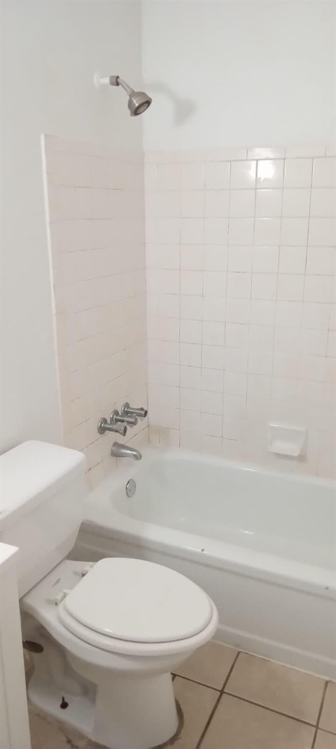 PALM BEACH VILLAS II - Residential