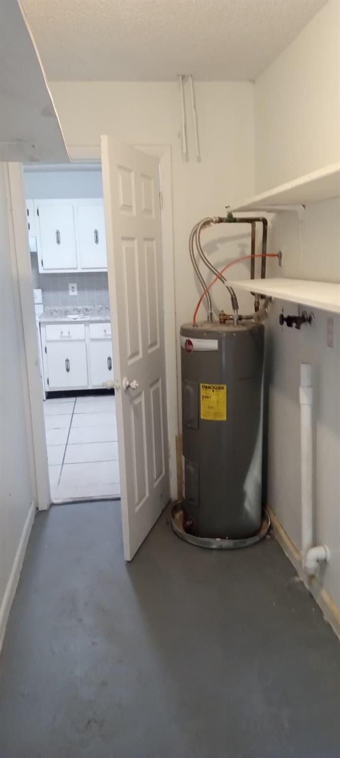 PALM BEACH VILLAS II - Residential