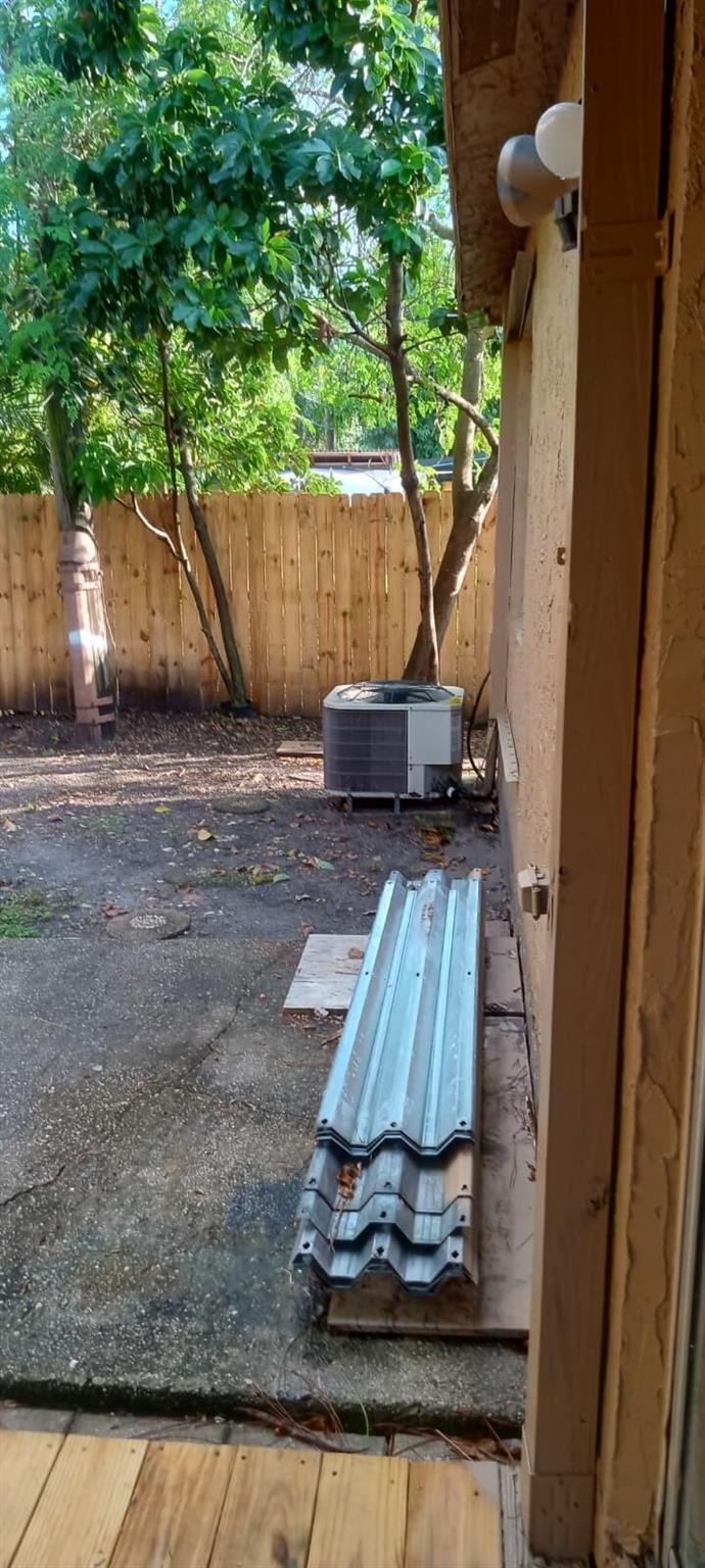 PALM BEACH VILLAS II - Residential