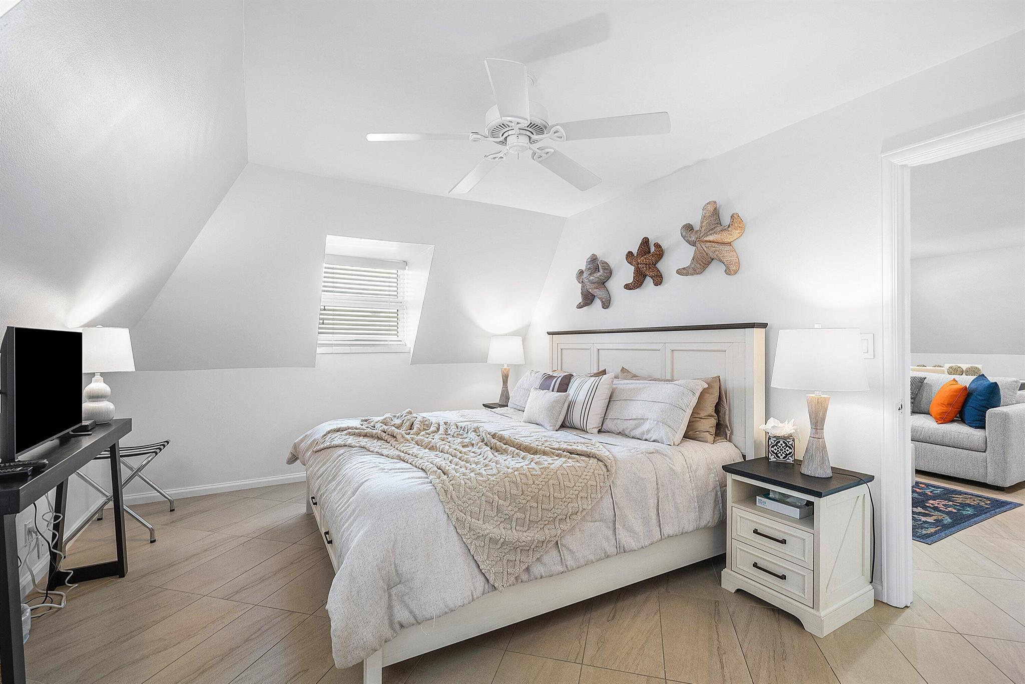 BERMUDA HIGH WEST - Residential