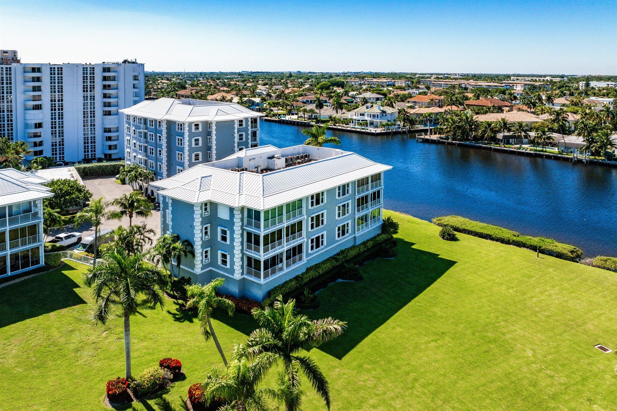 BERMUDA HIGH WEST - Residential