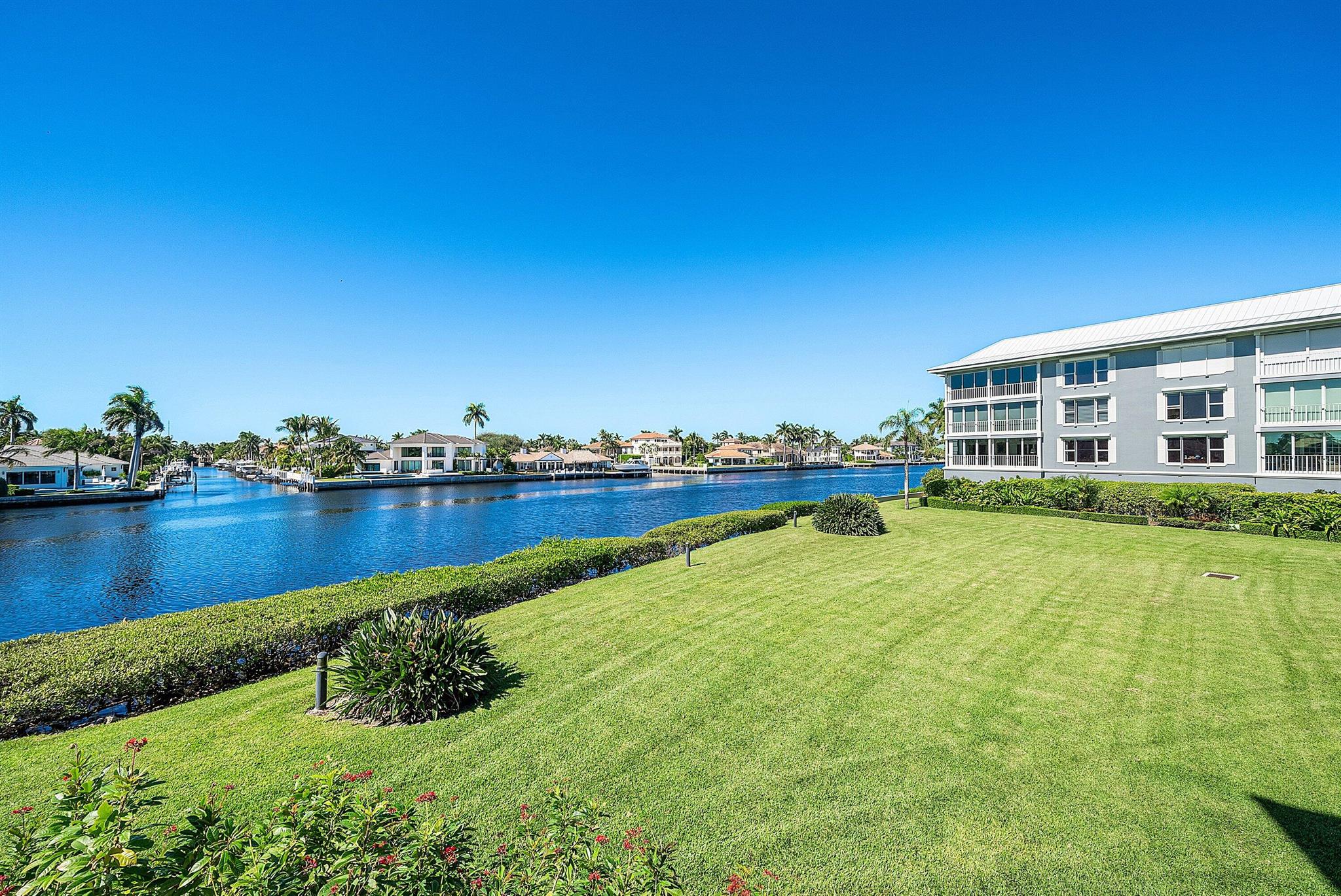 BERMUDA HIGH WEST - Residential