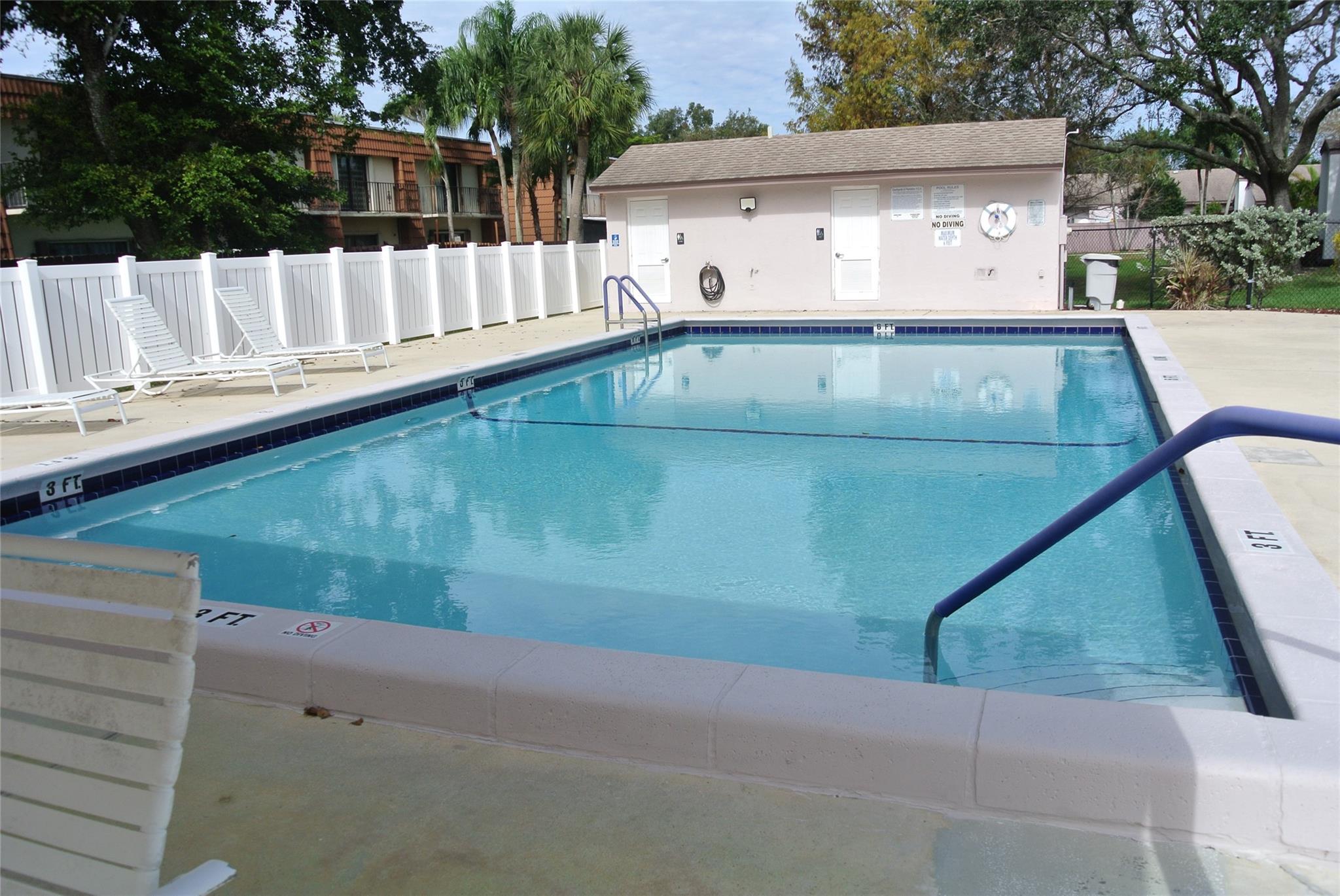 Courtyards of Plantation - Residential