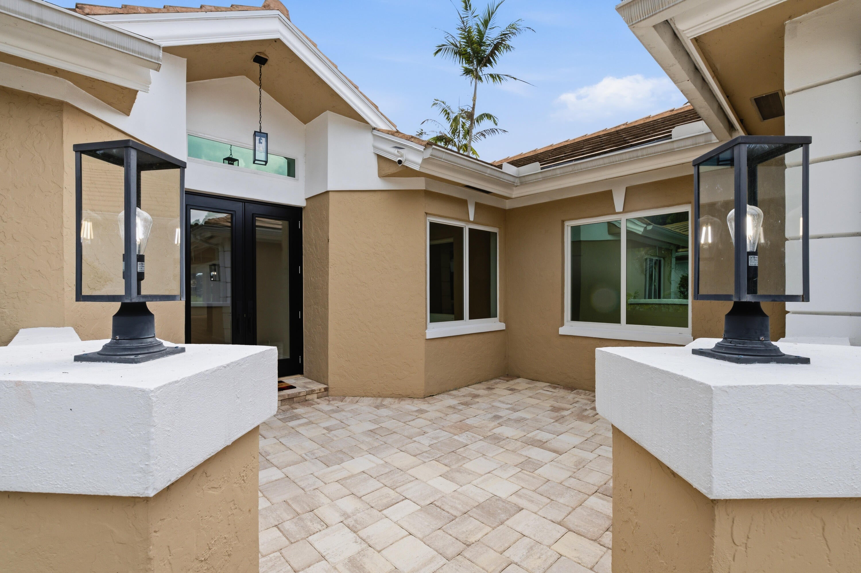 2376 SW Longwood Drive