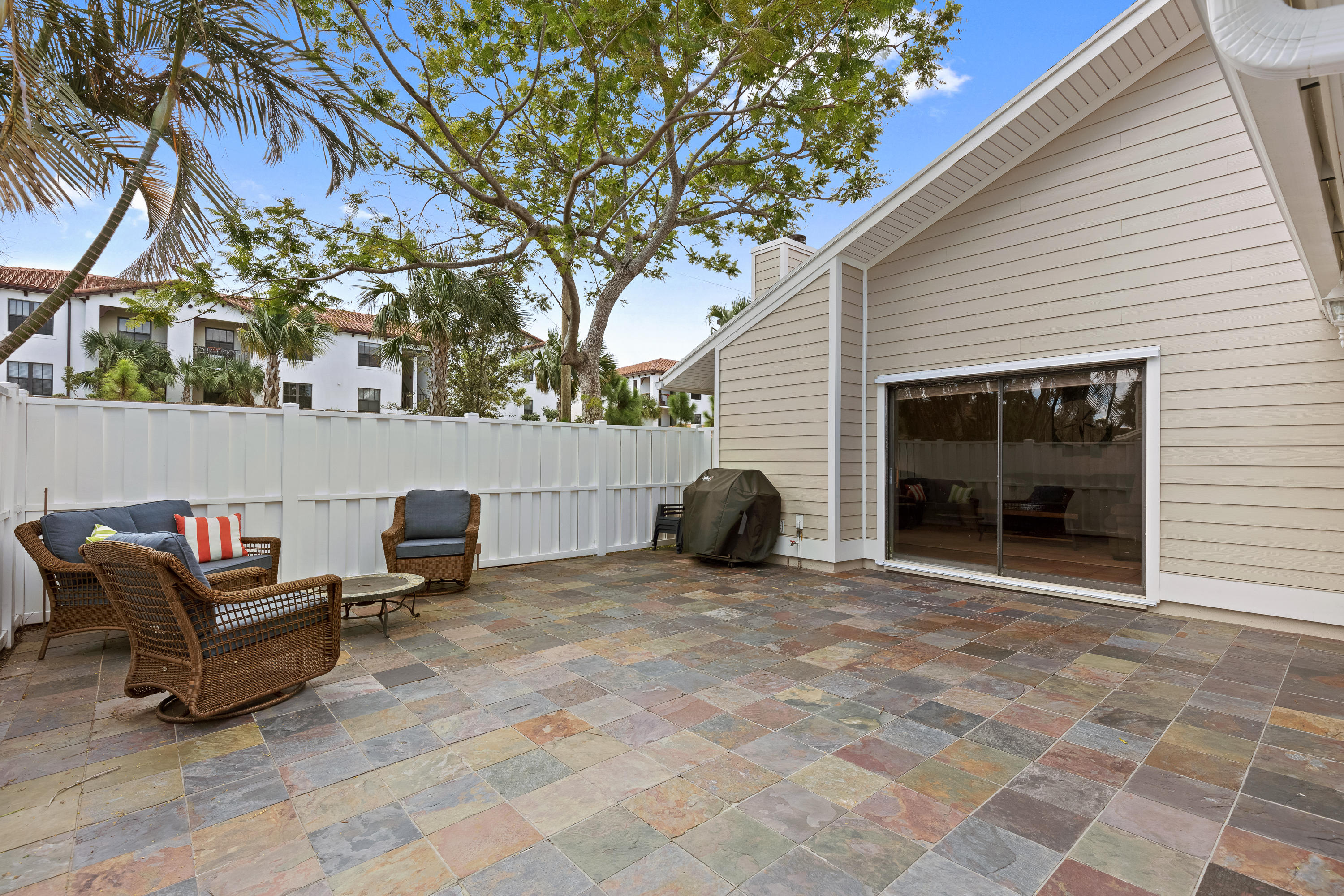 Summer Winds - Residential