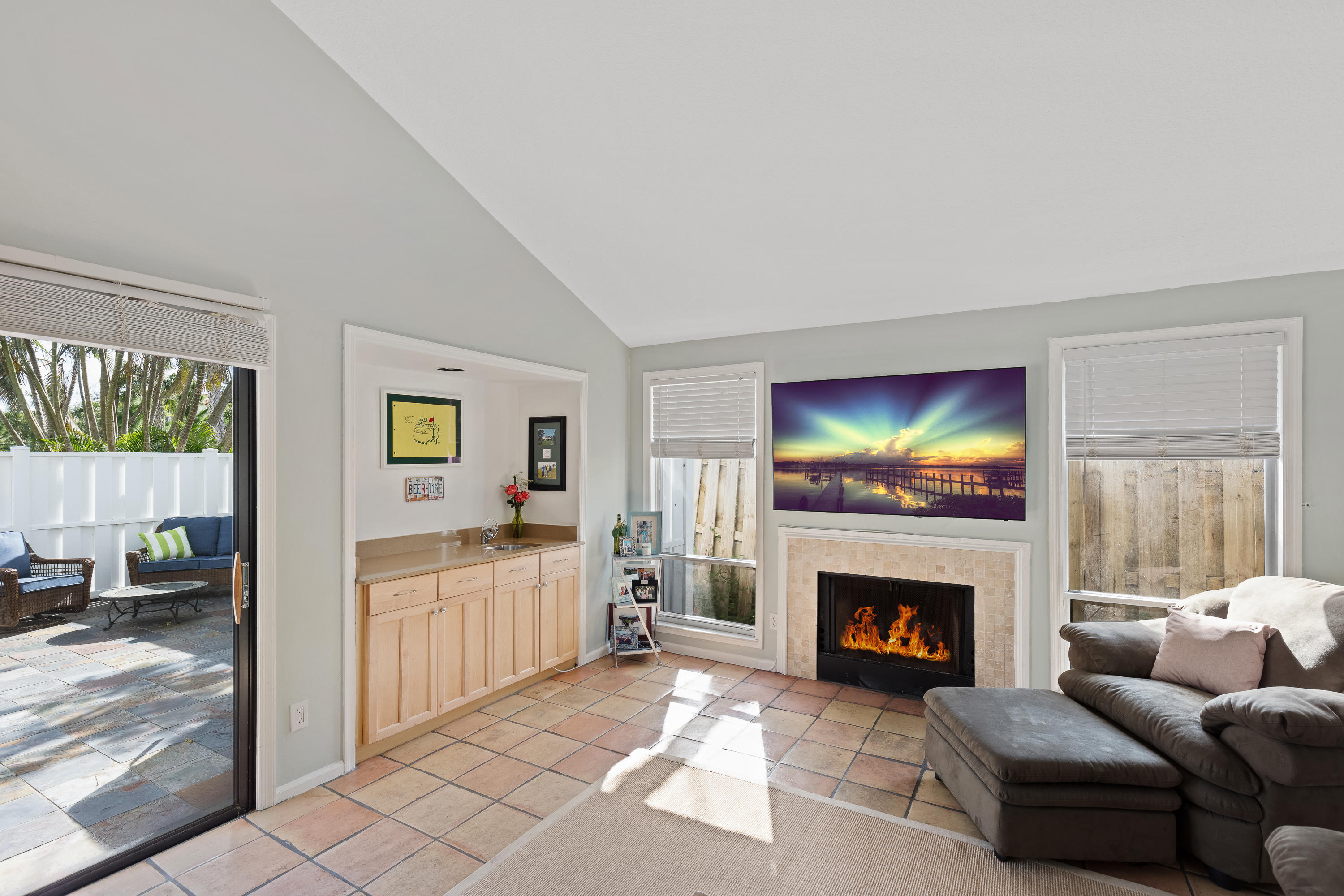 Summer Winds - Residential