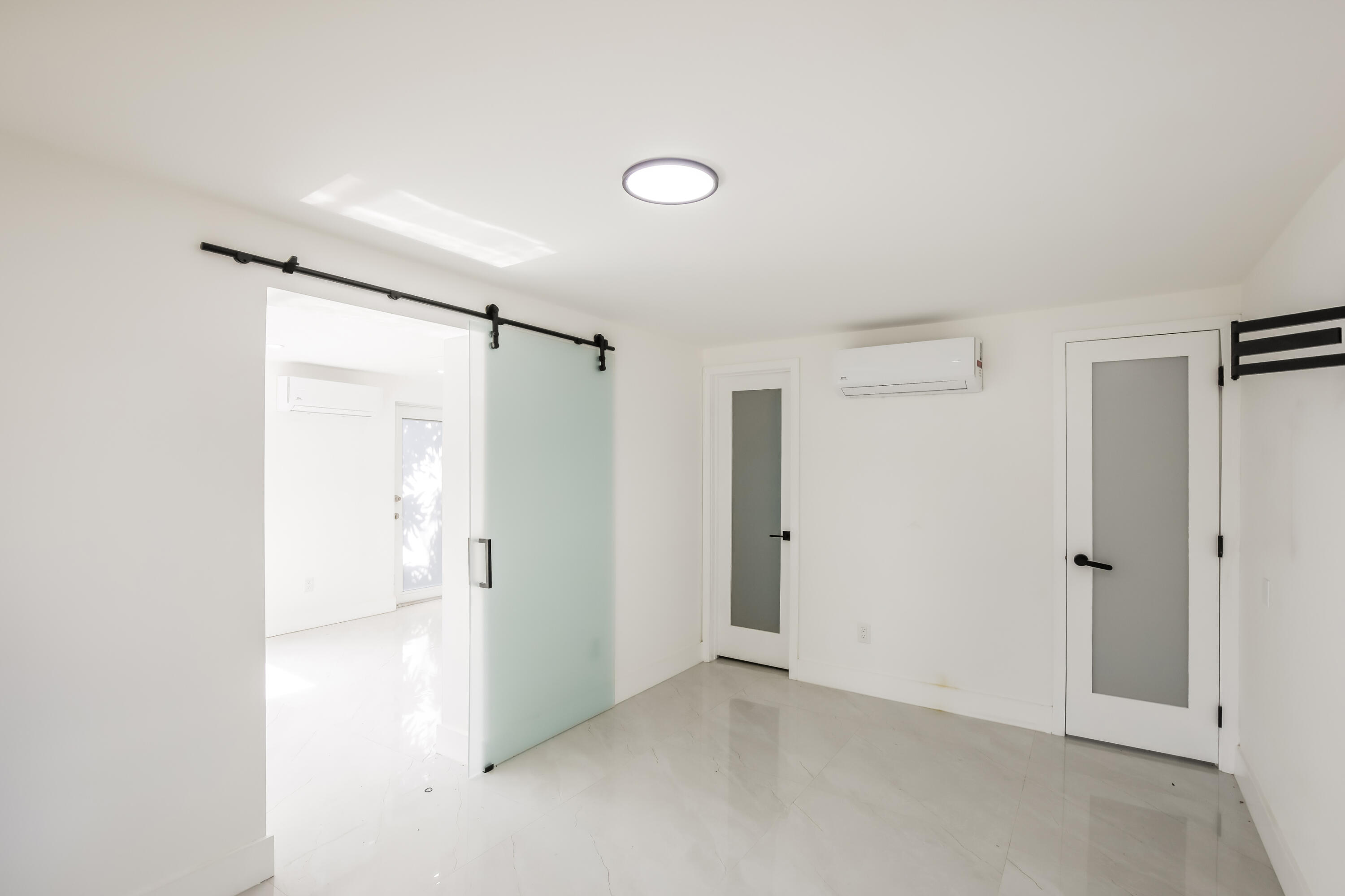 BOWMAN HEIGHTS - Residential