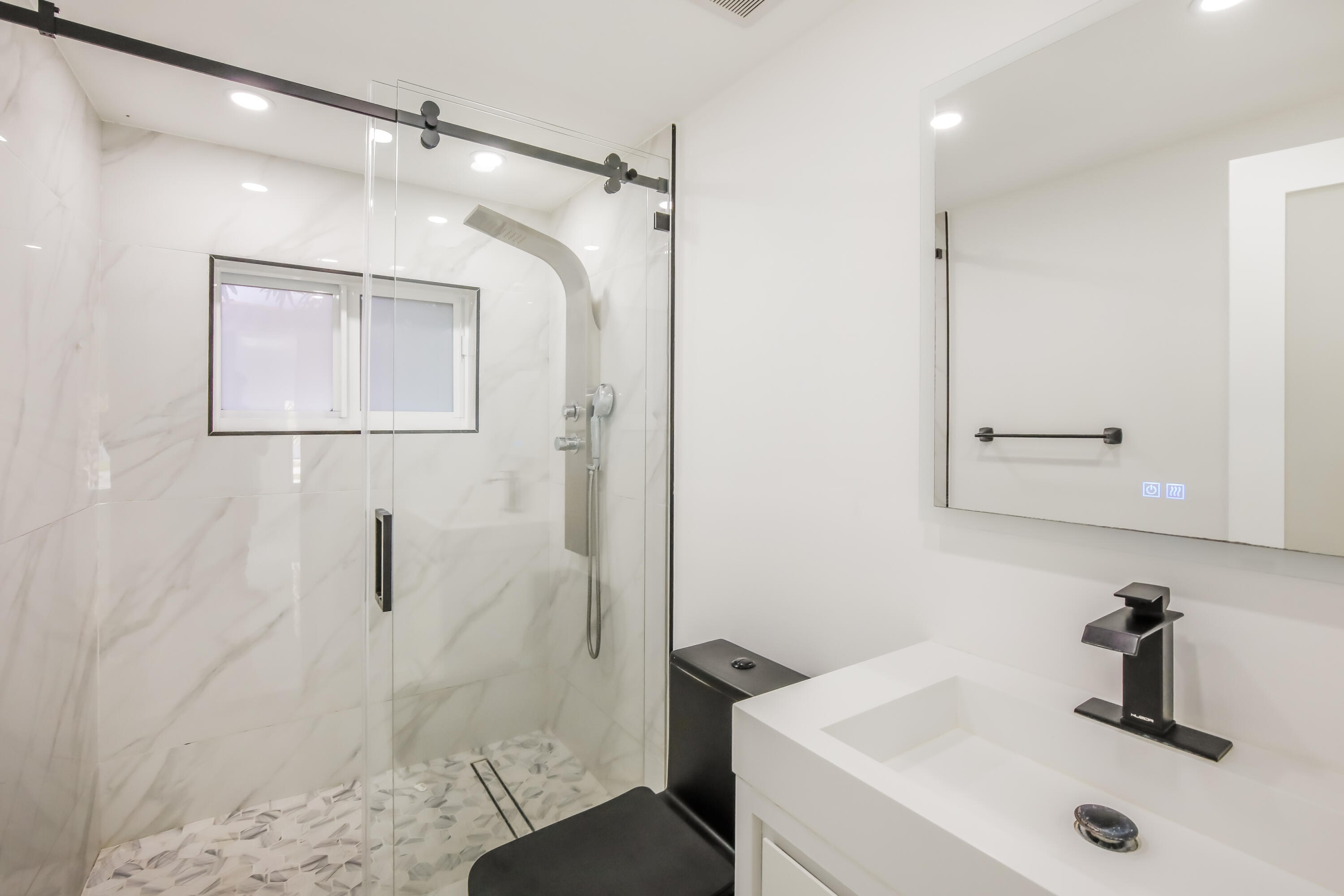 BOWMAN HEIGHTS - Residential