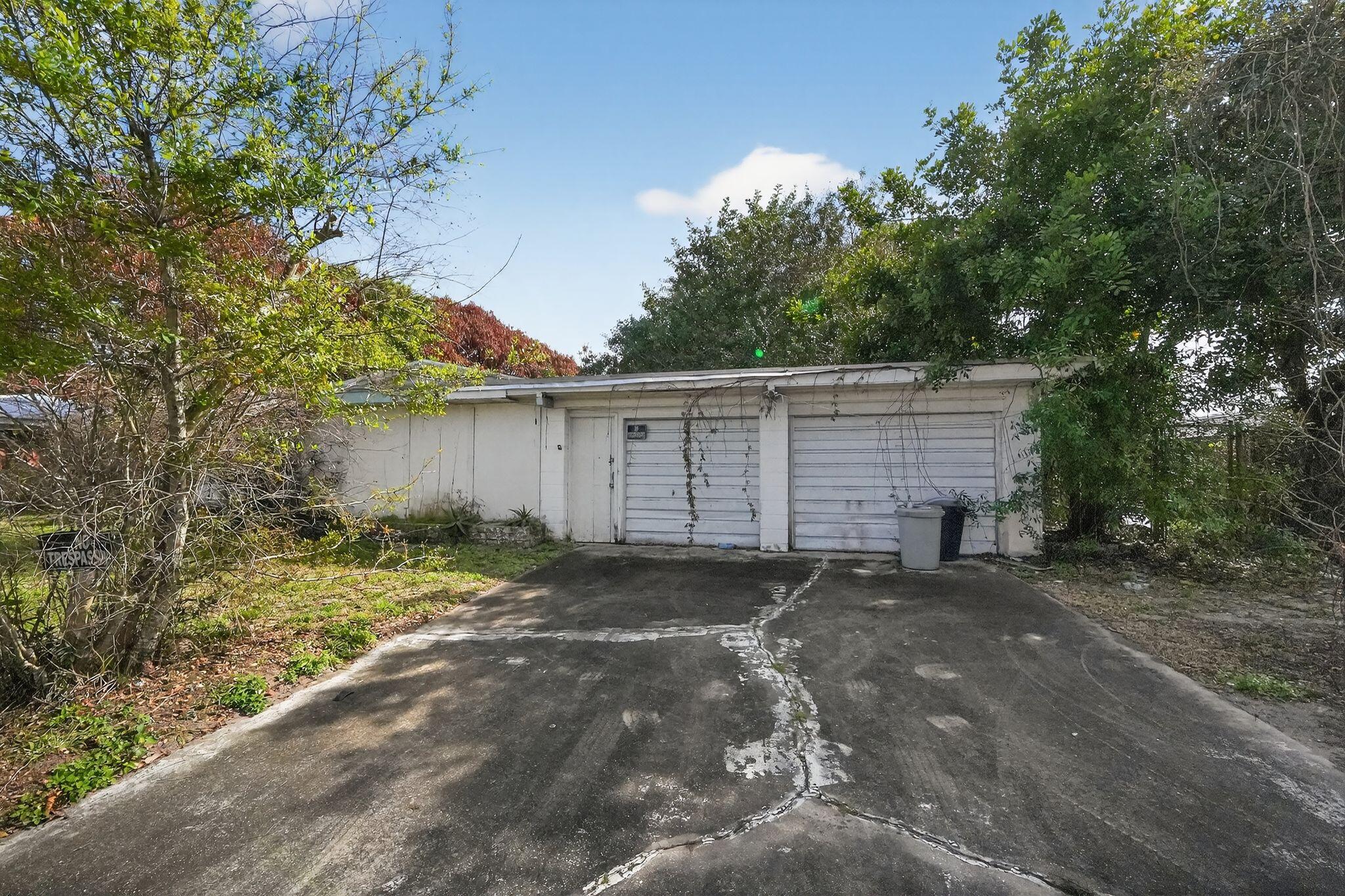 Orange Blossom Estates 1st Add - Residential