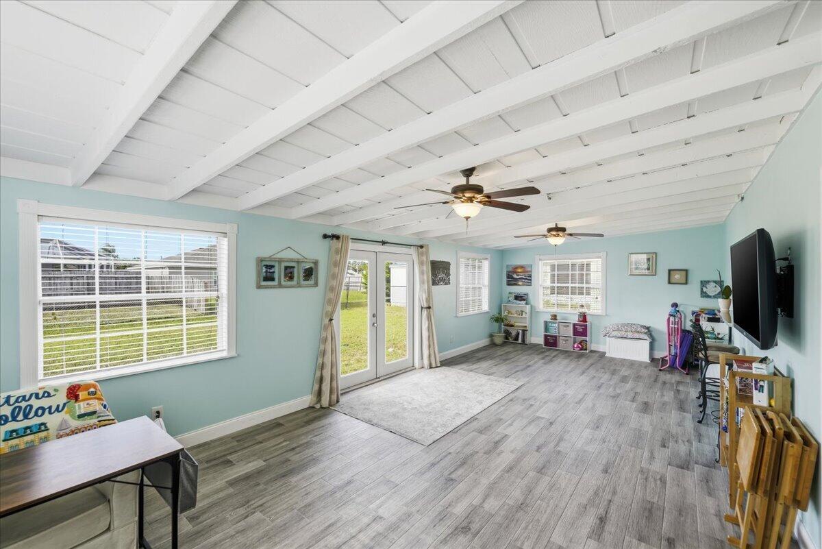 PORT ST LUCIE SECTION 10 - Residential