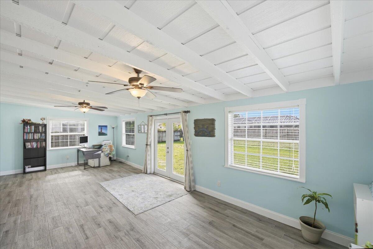 PORT ST LUCIE SECTION 10 - Residential