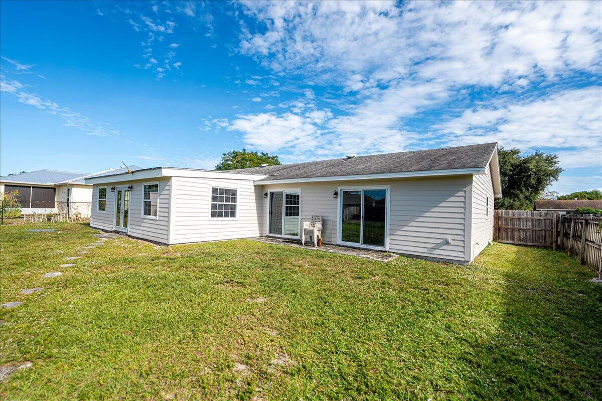 PORT ST LUCIE SECTION 10 - Residential