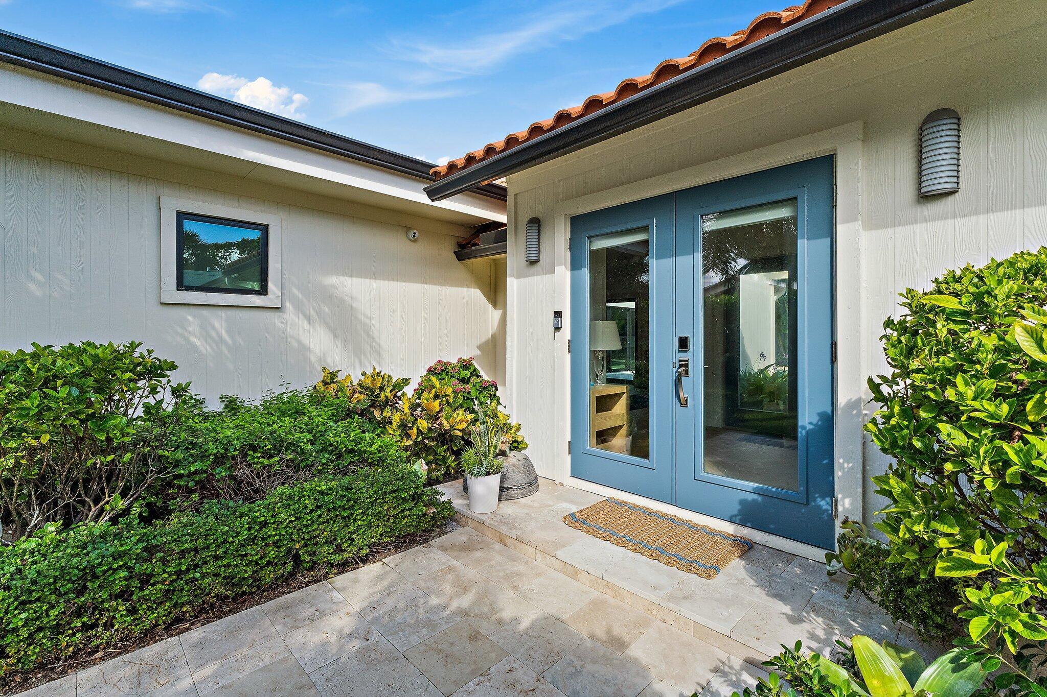 121 Bonefish Circle E