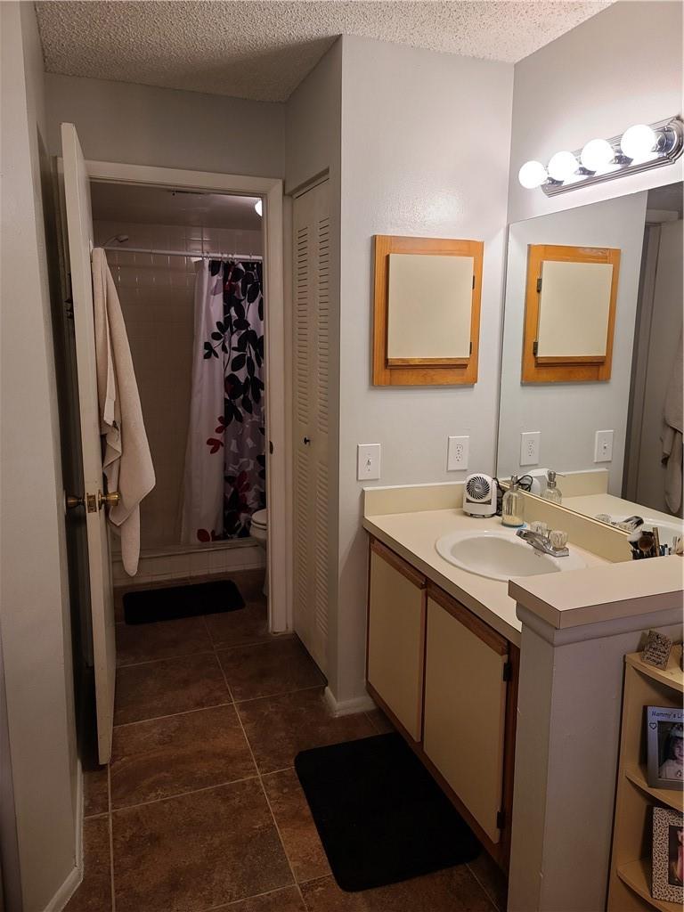 Summerbreeze Condo - Residential Lease