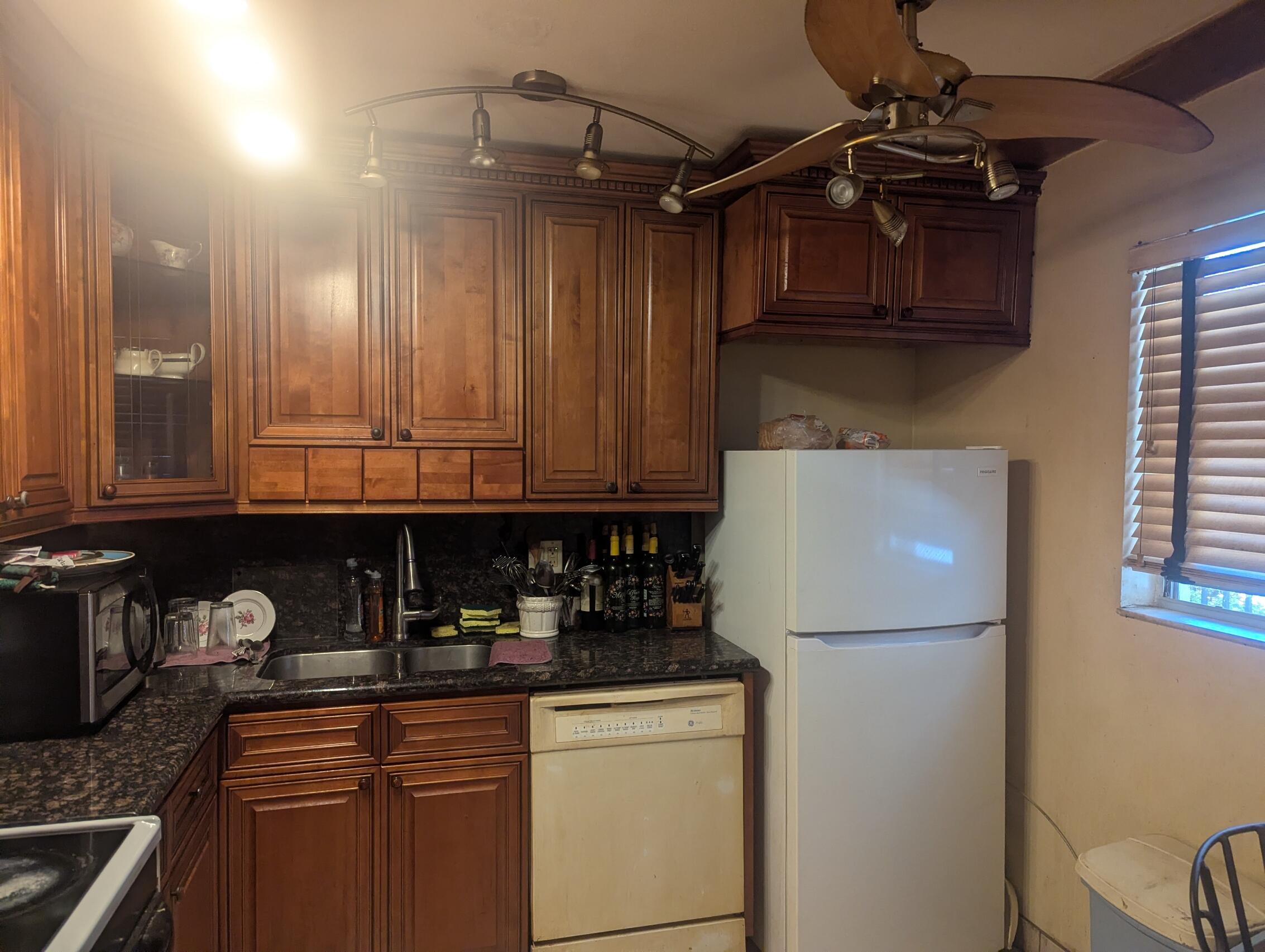3090 Holiday Springs Boulevard Unit 105