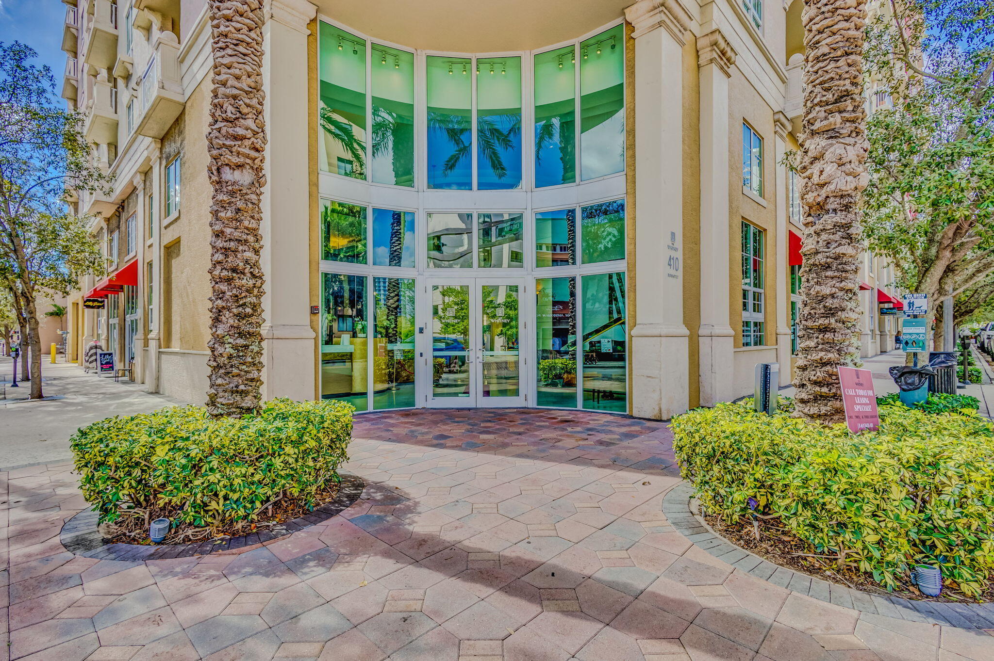 WHITNEY CONDO - Residential