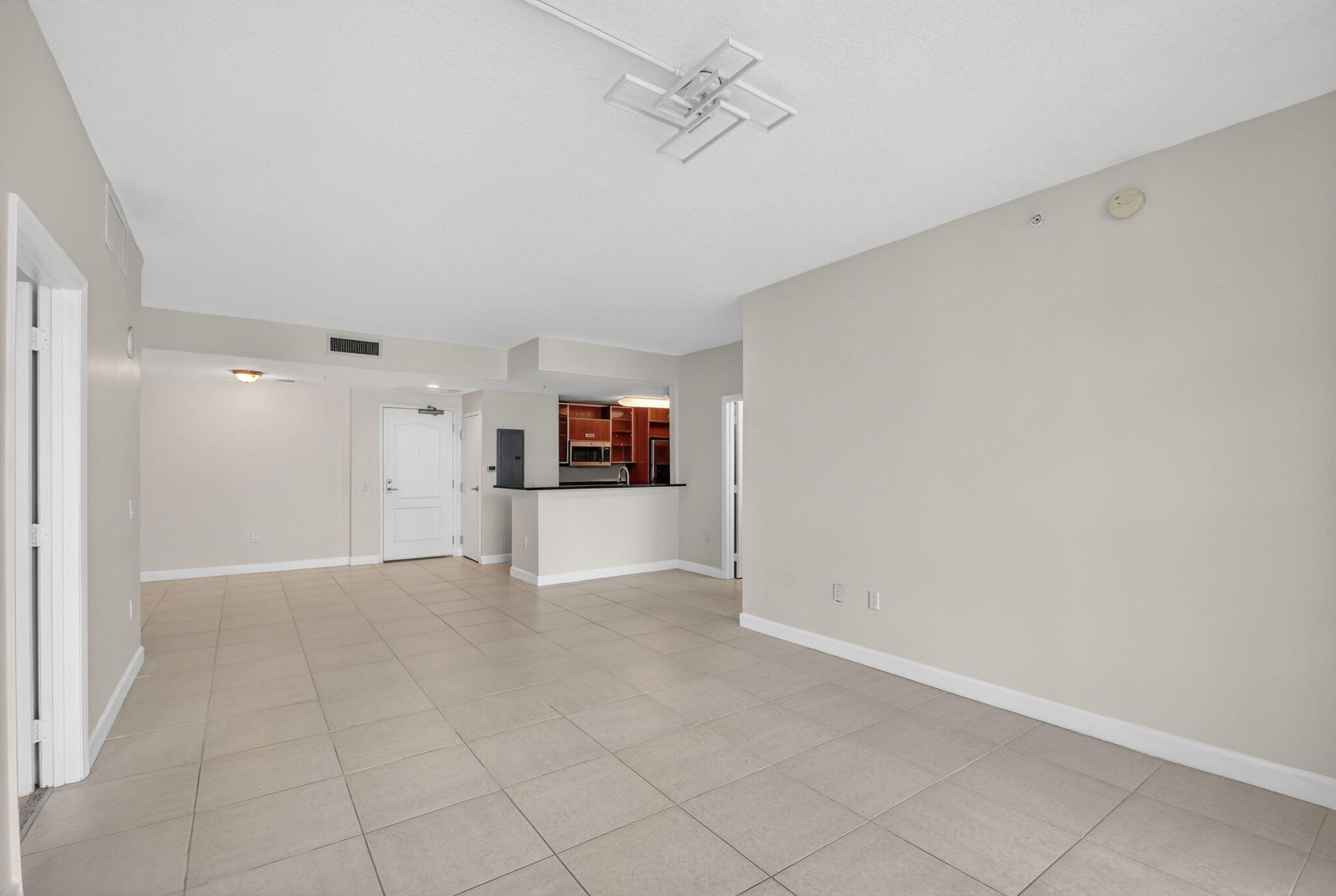 WHITNEY CONDO - Residential