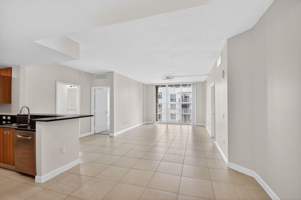 Photo of 410 Evernia Street #630, West Palm Beach, FL 33401 (MLS # B26021439)