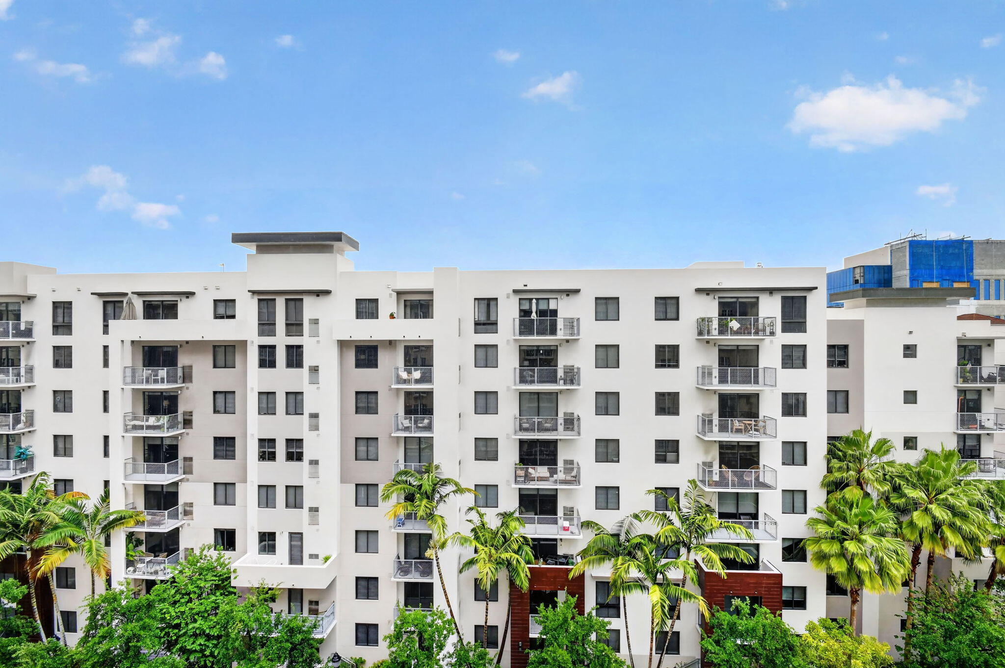 WHITNEY CONDO - Residential