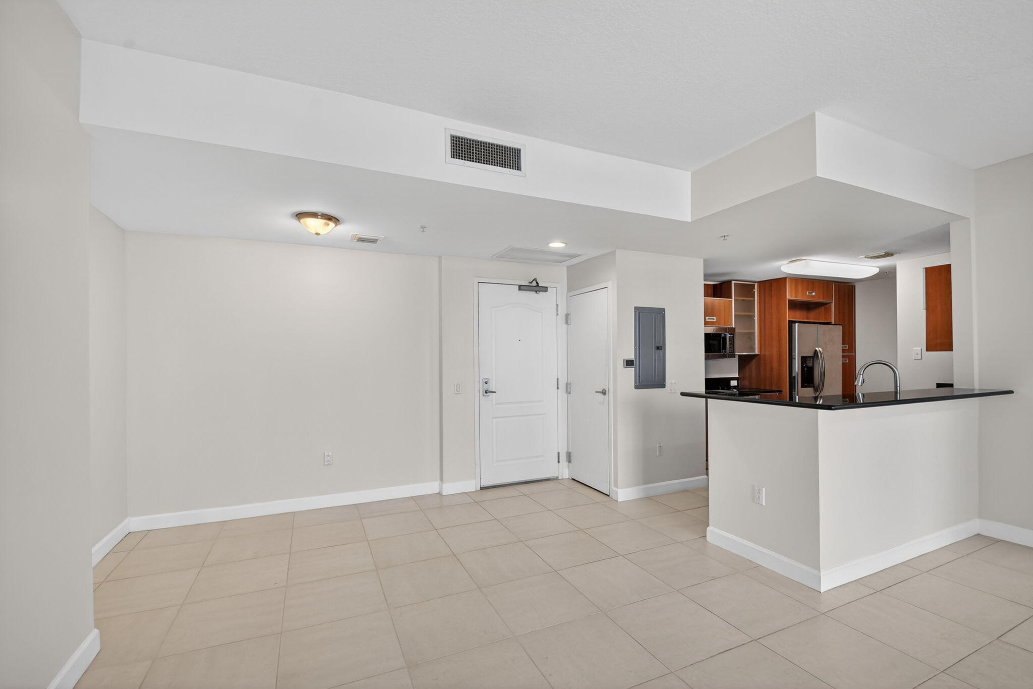 WHITNEY CONDO - Residential