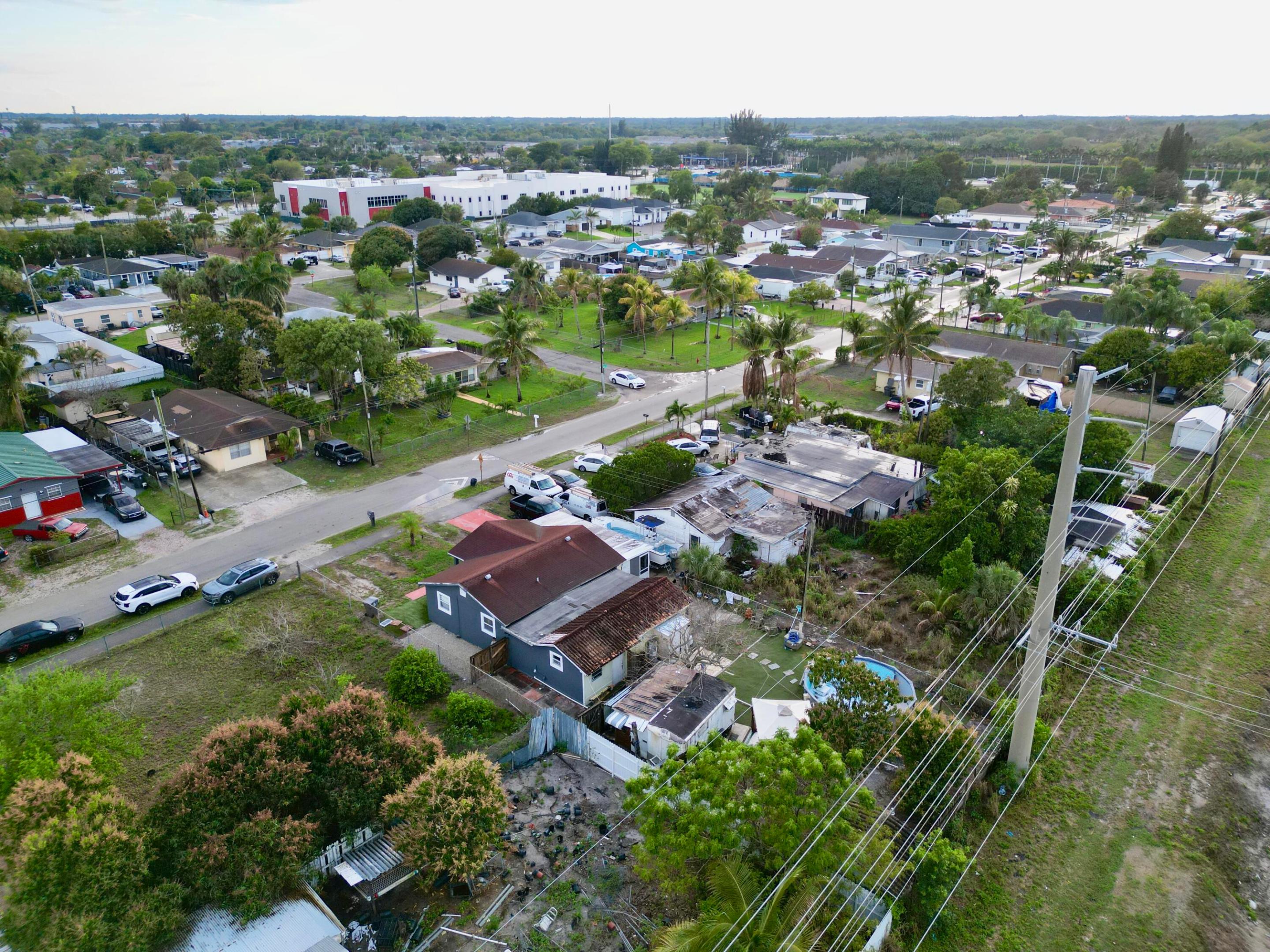 PALM ACRES ESTATES ADD 2 - Residential