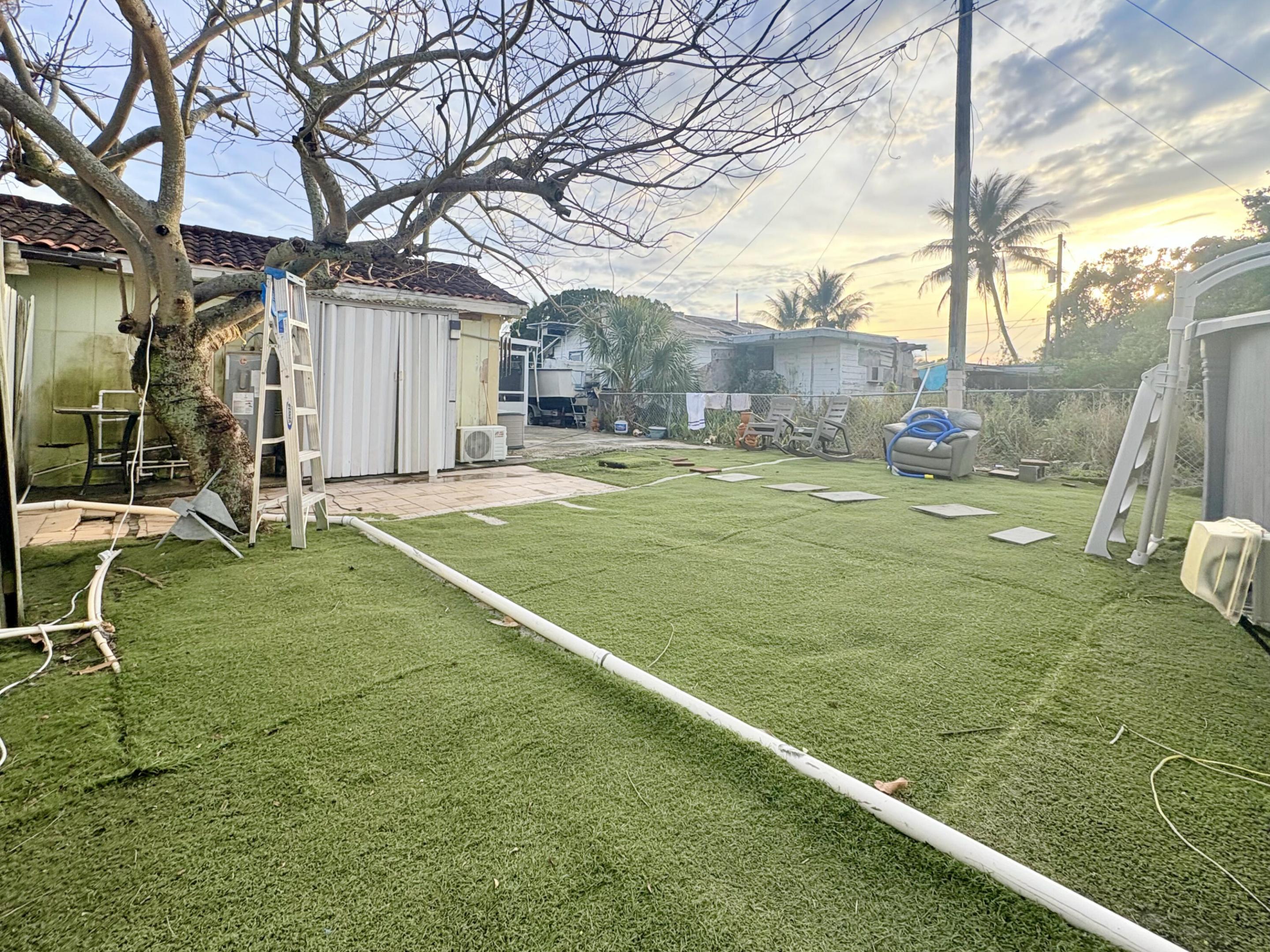 PALM ACRES ESTATES ADD 2 - Residential