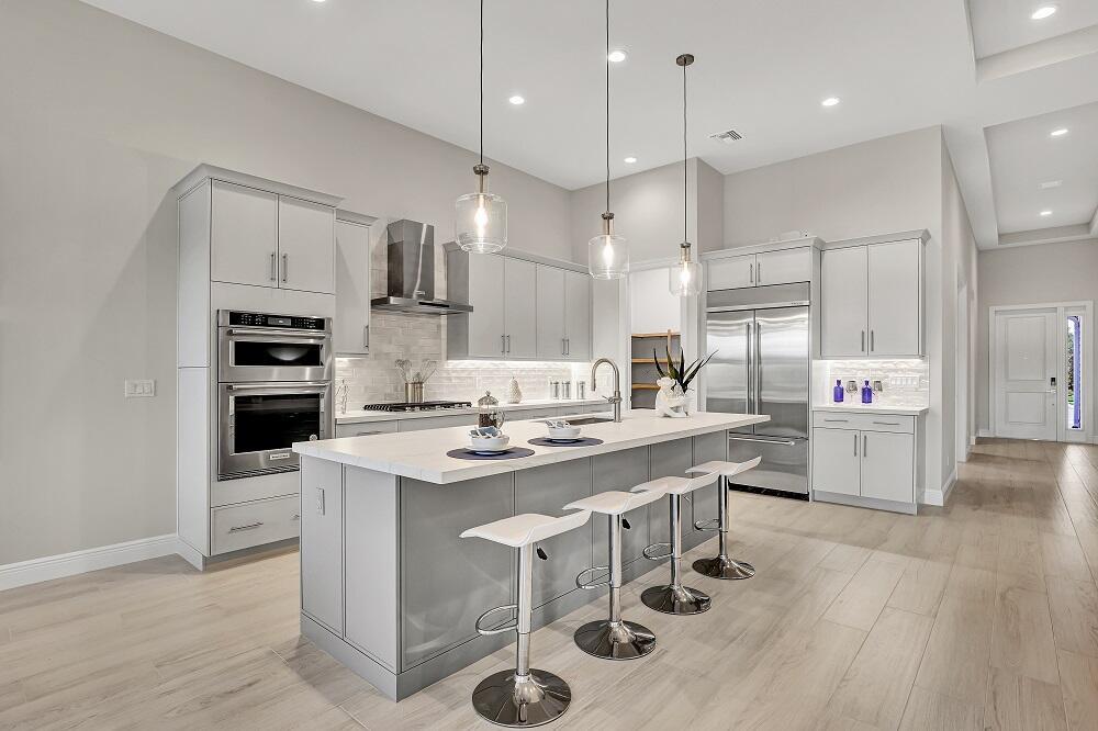 10097 Driftwood Way