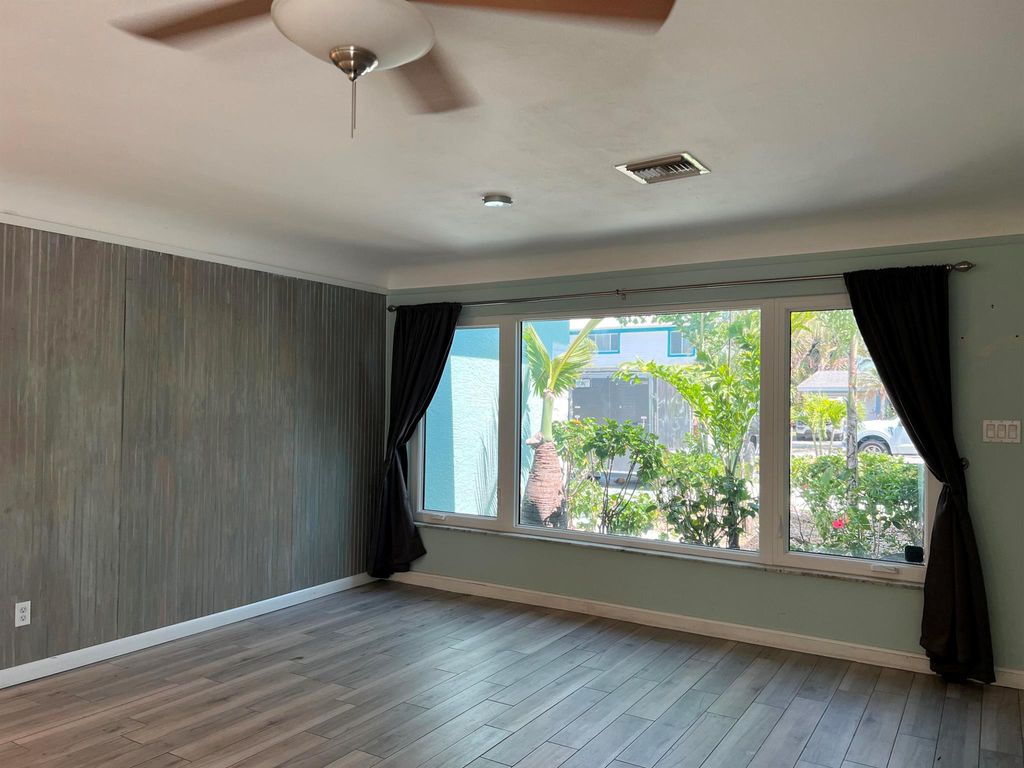 Photo of 1927 Cypress Avenue, Fort Pierce, FL 34949 (MLS # R11092740)