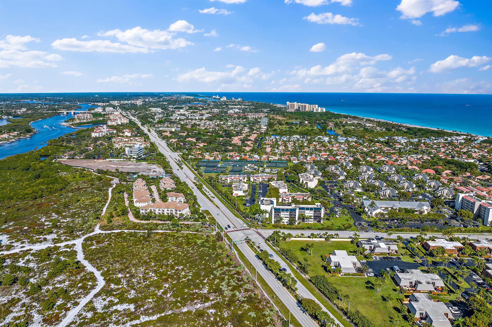 JUPITER OCEAN AND RACQUET - Residential Lease